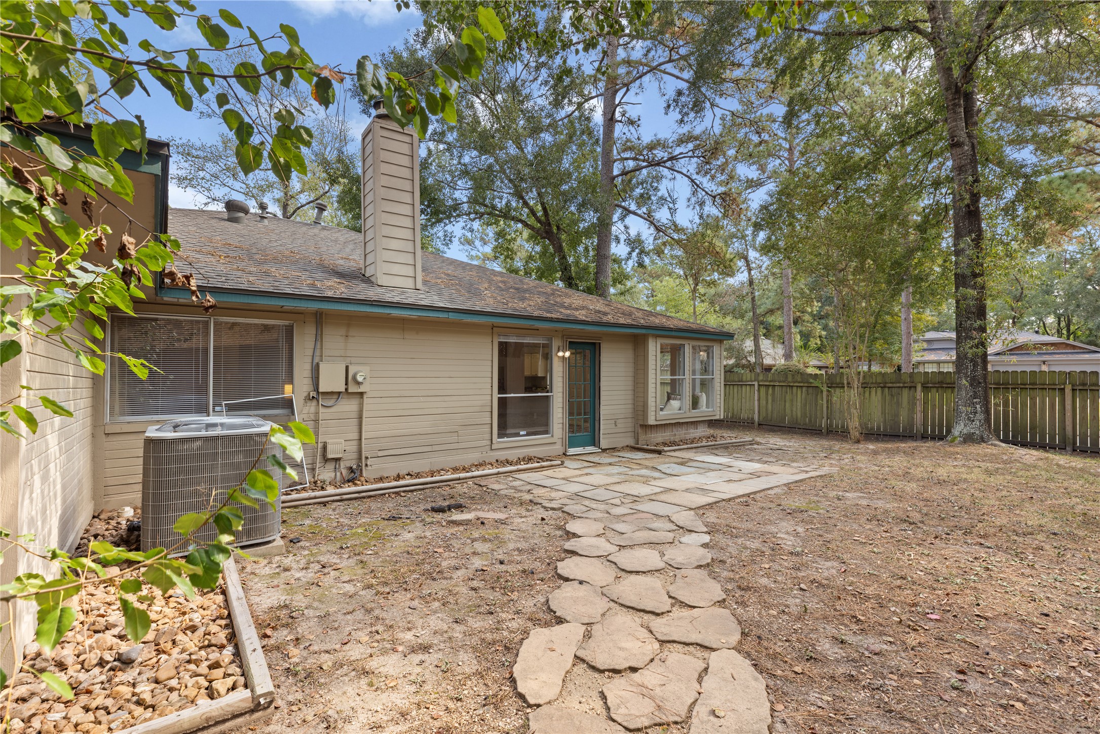 5003 Village Springs Drive Property Photo 34