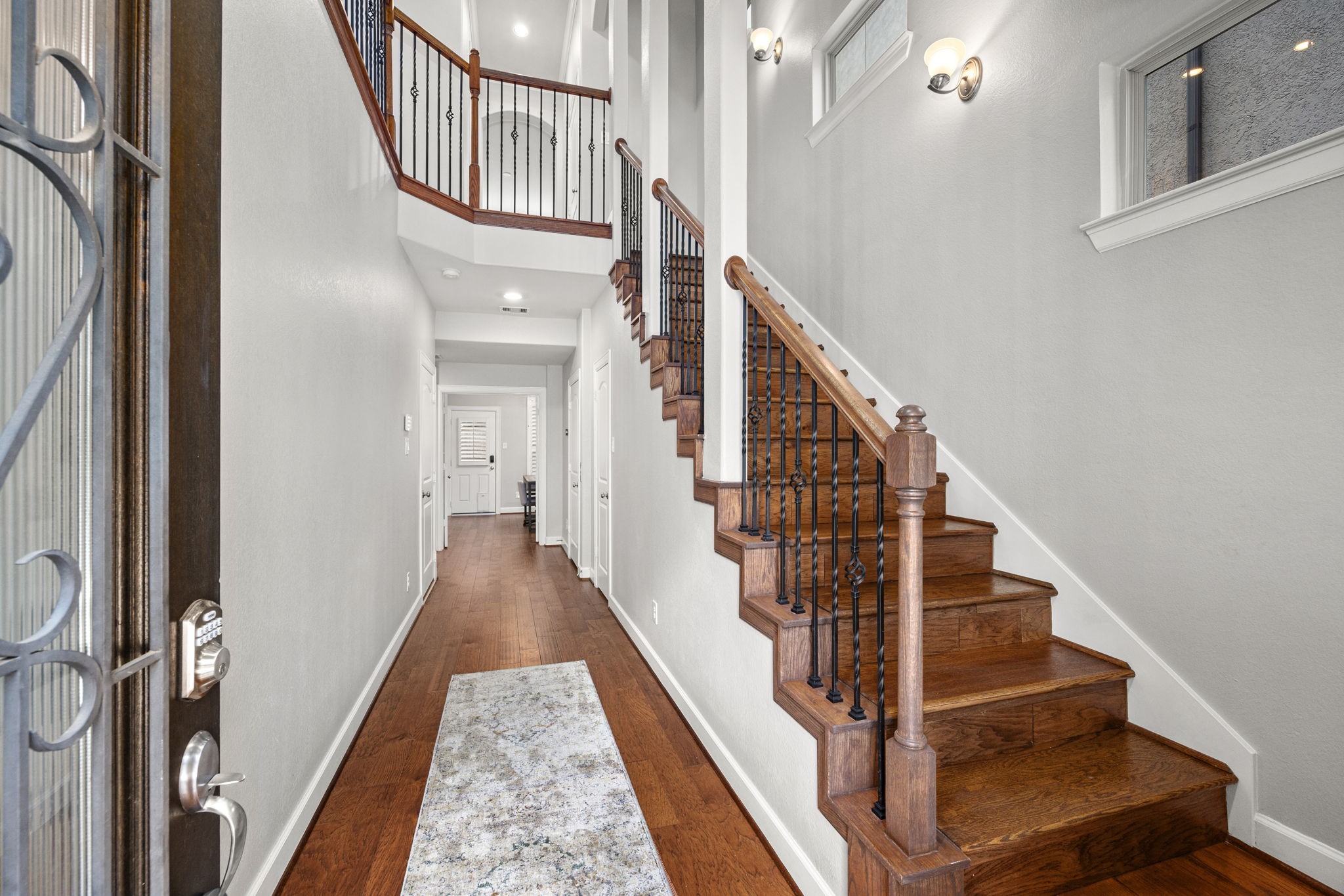 10823 Kyler Oaks Place Property Photo 4