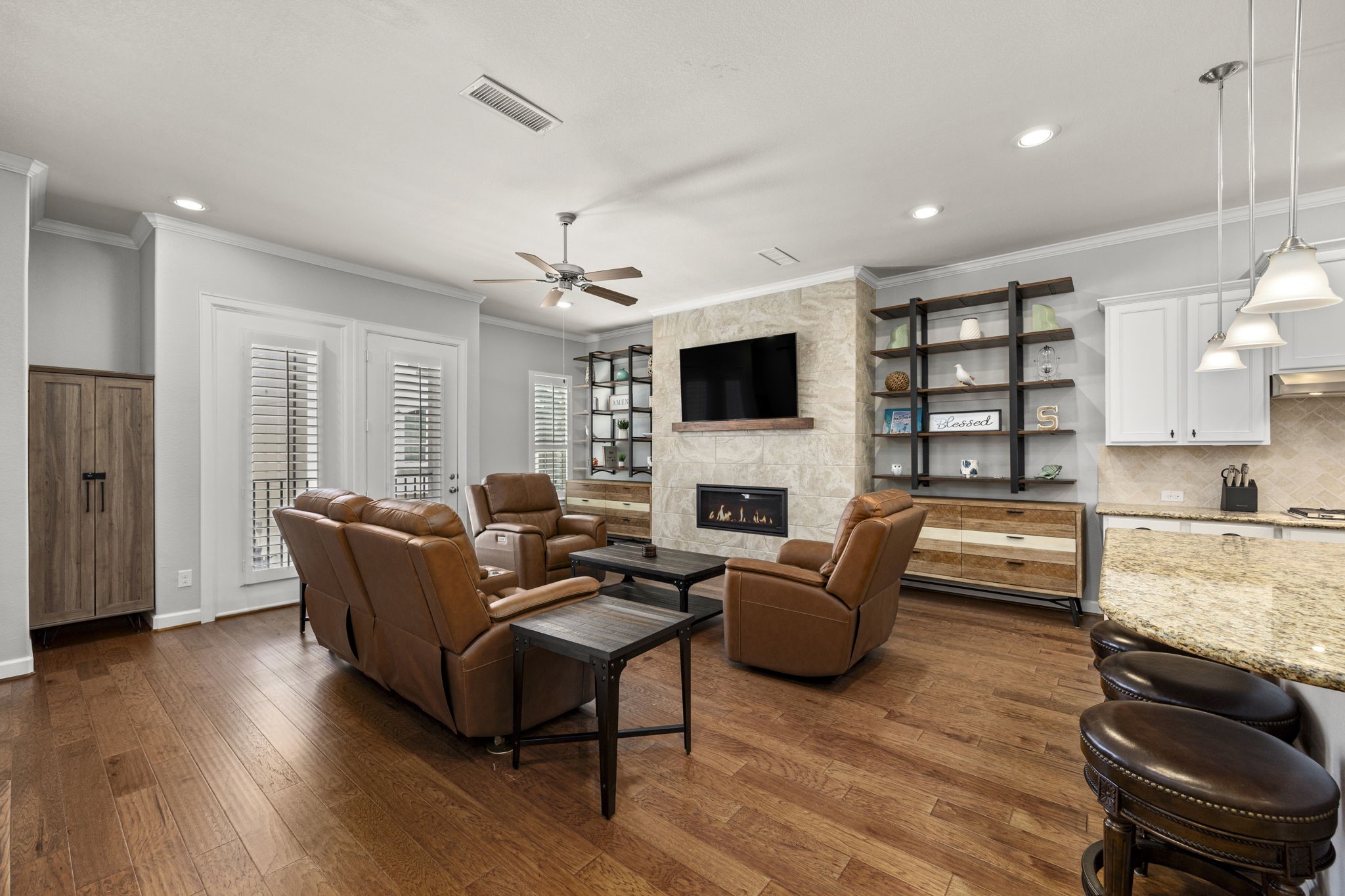 10823 Kyler Oaks Place Property Photo 12