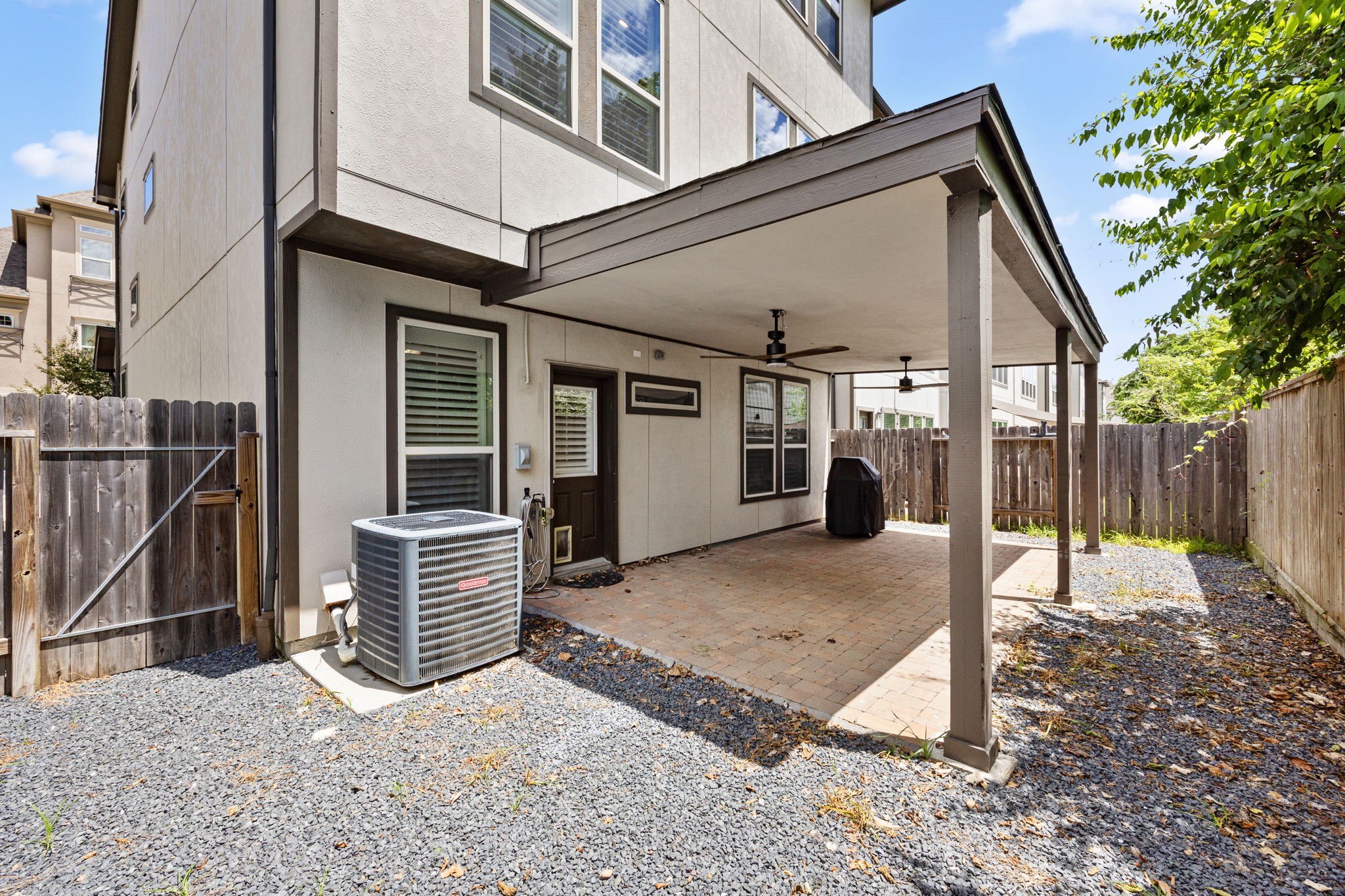 10823 Kyler Oaks Place Property Photo 33