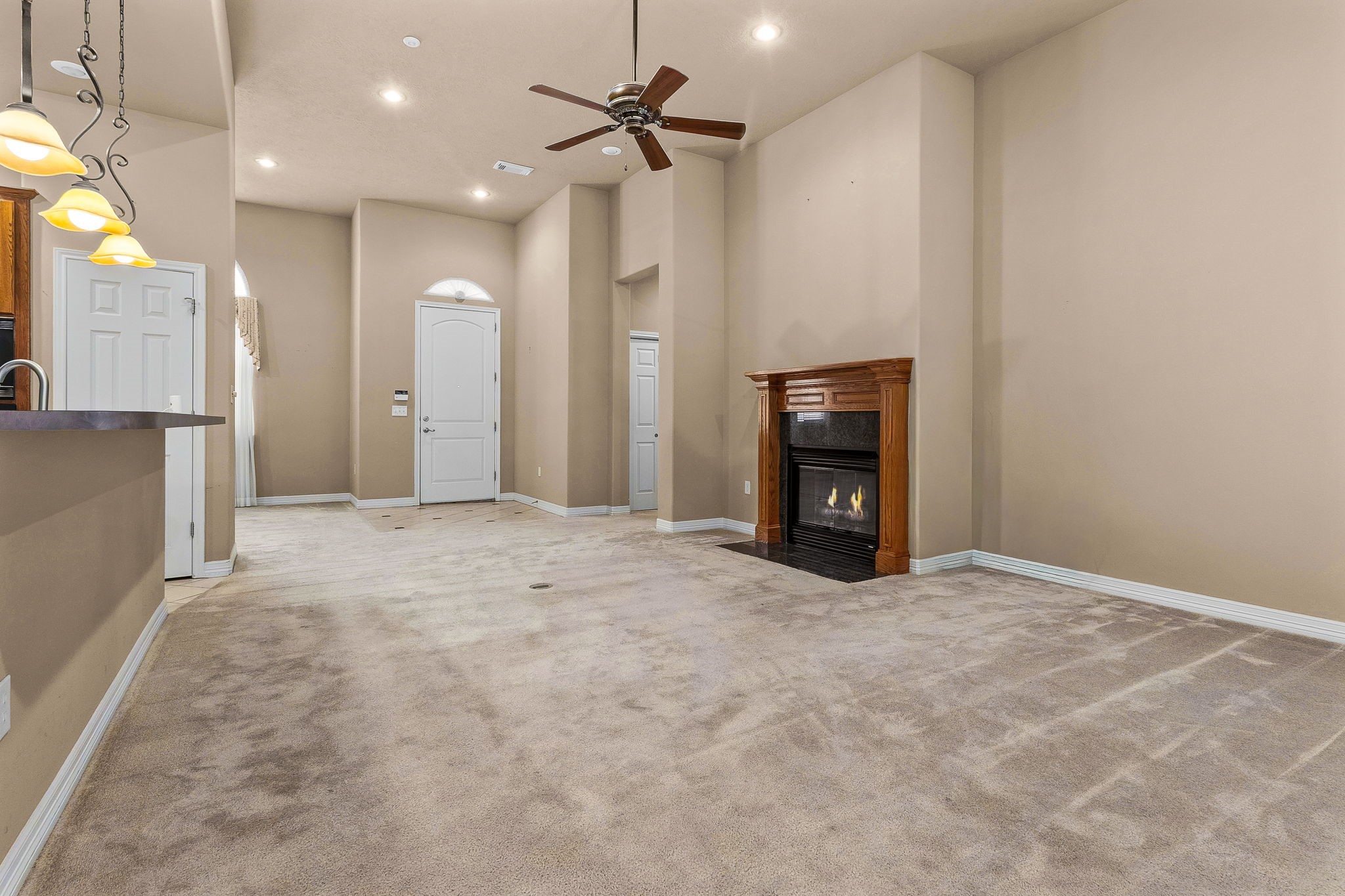 104 Sunset Court Property Photo 5
