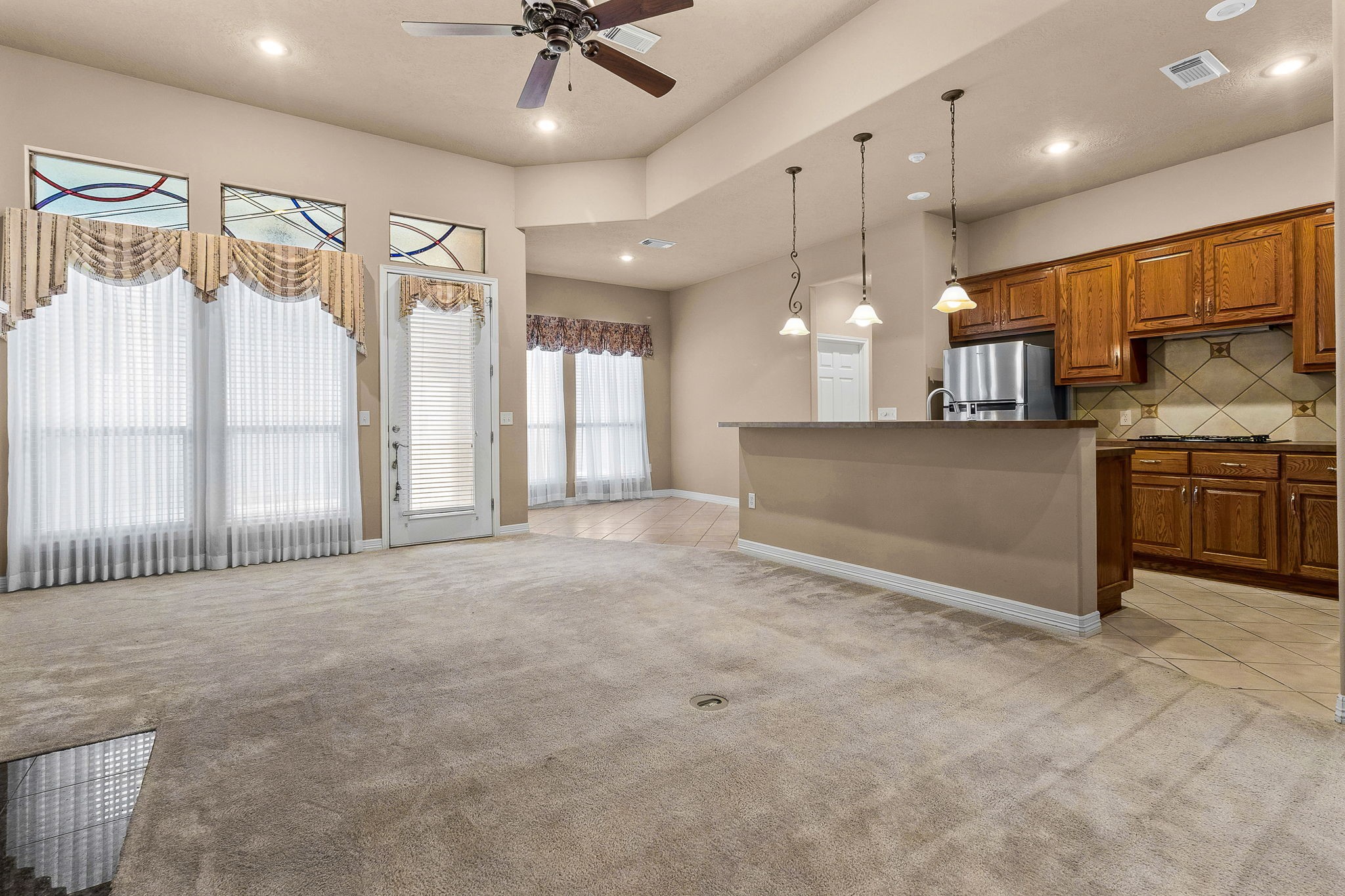104 Sunset Court Property Photo 7