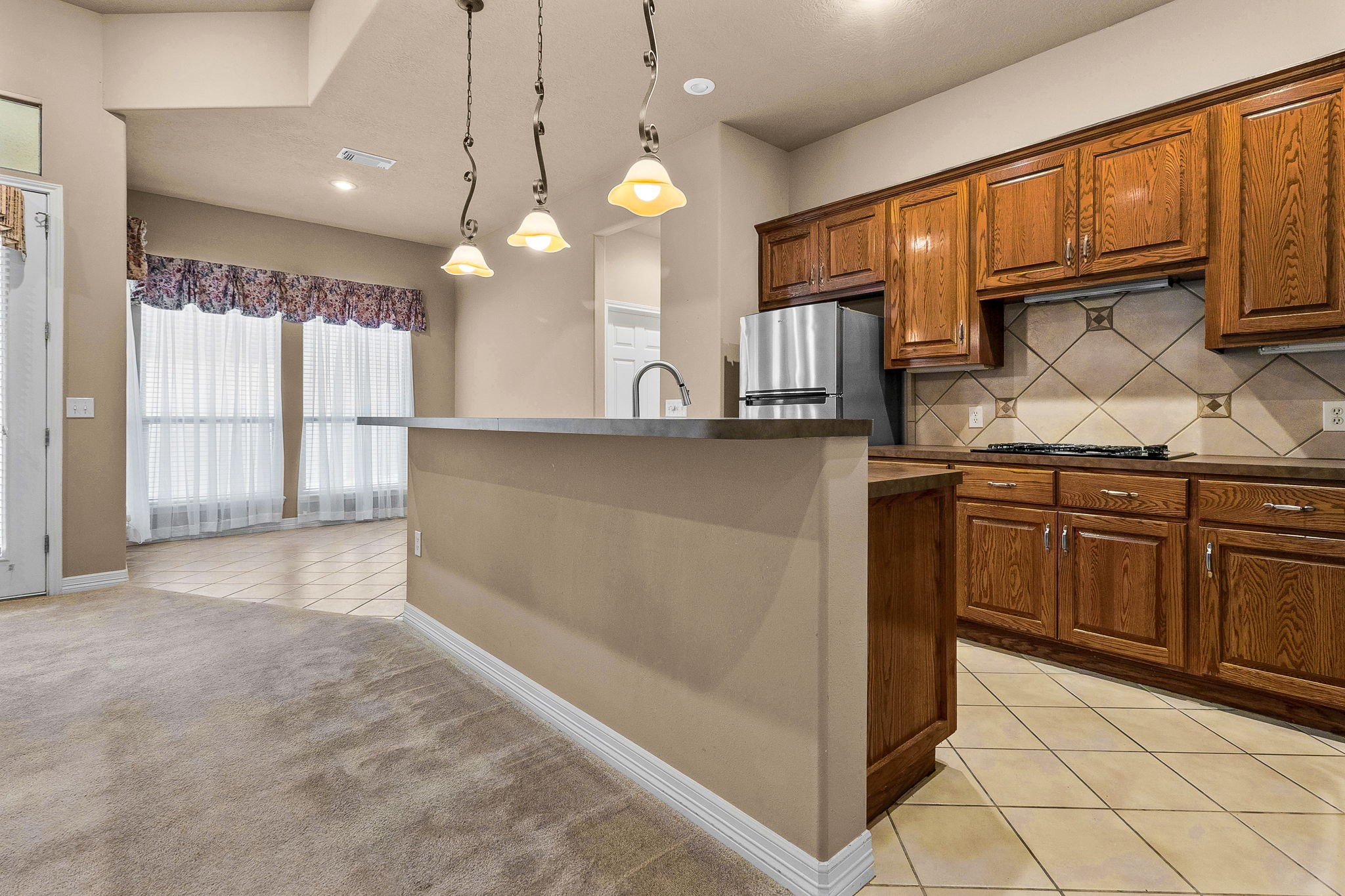 104 Sunset Court Property Photo 8