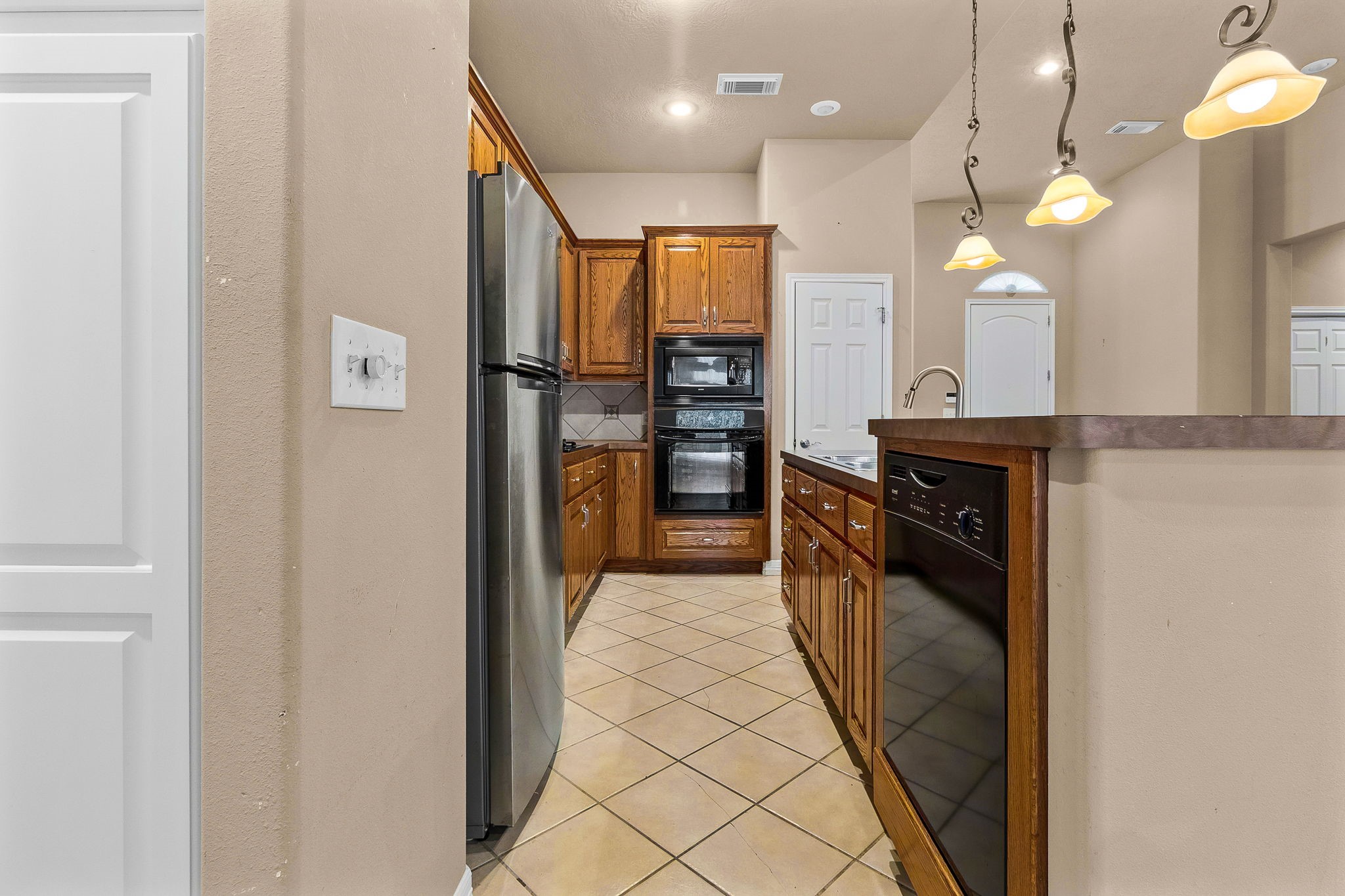 104 Sunset Court Property Photo 10