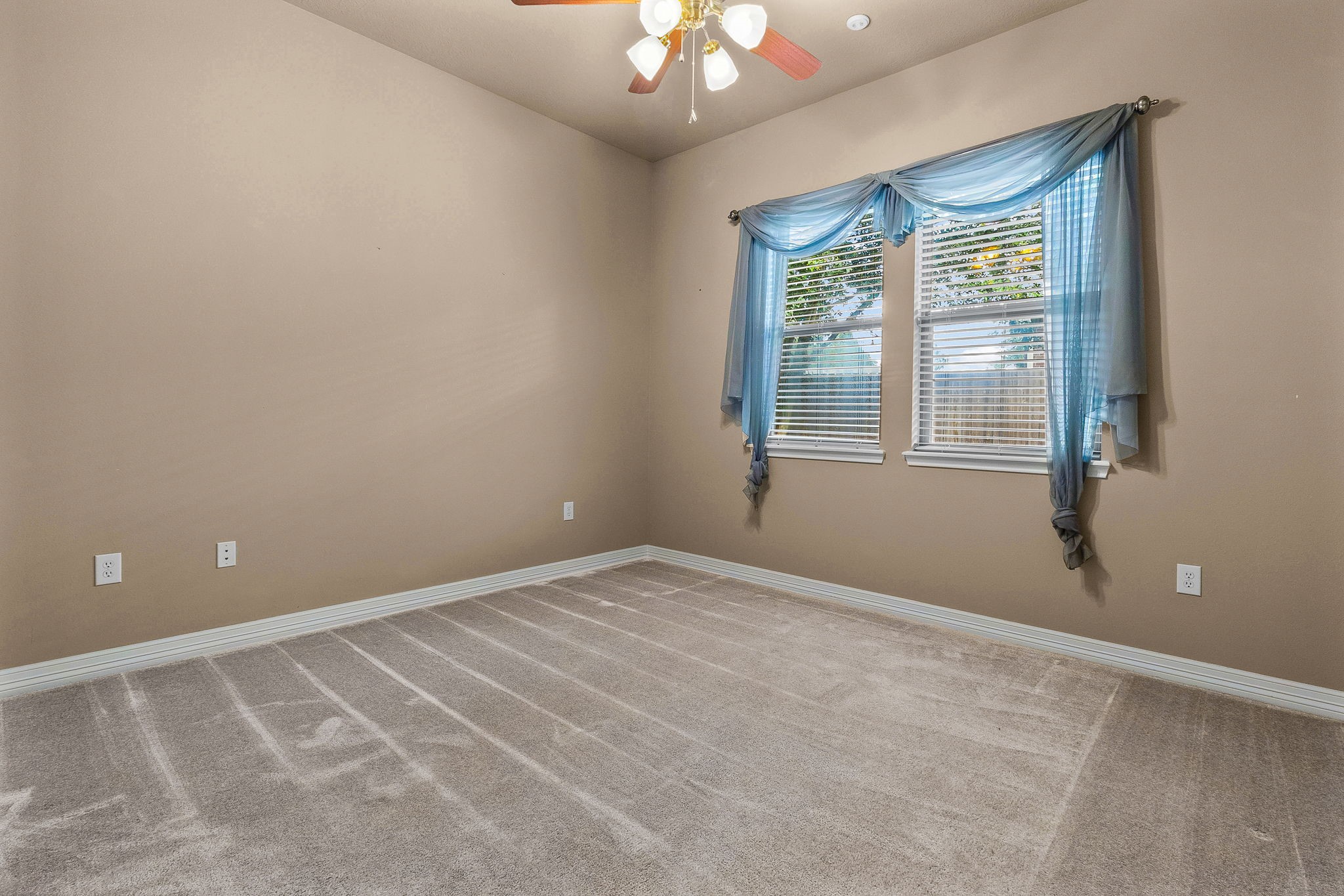 104 Sunset Court Property Photo 19