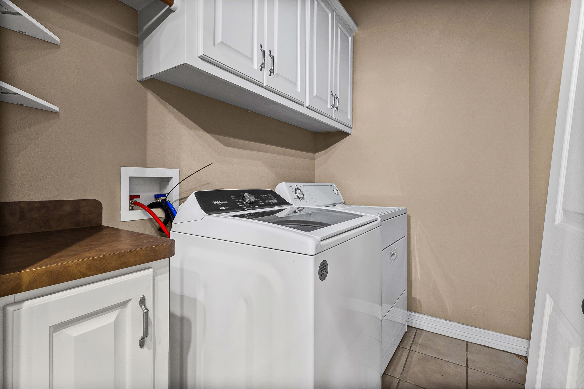 104 Sunset Court Property Photo 22