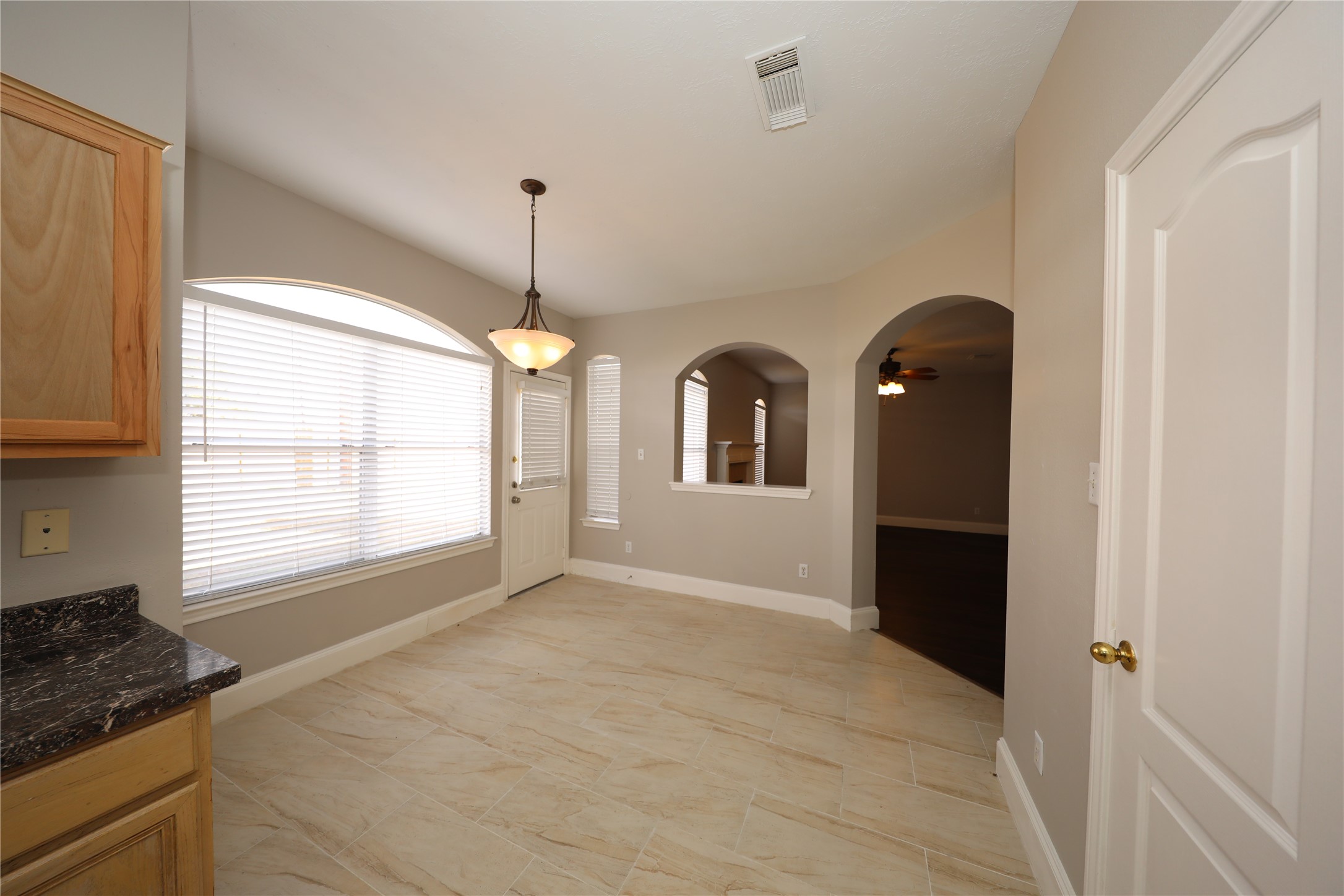 5539 Mountain Forest Drive Property Photo 7