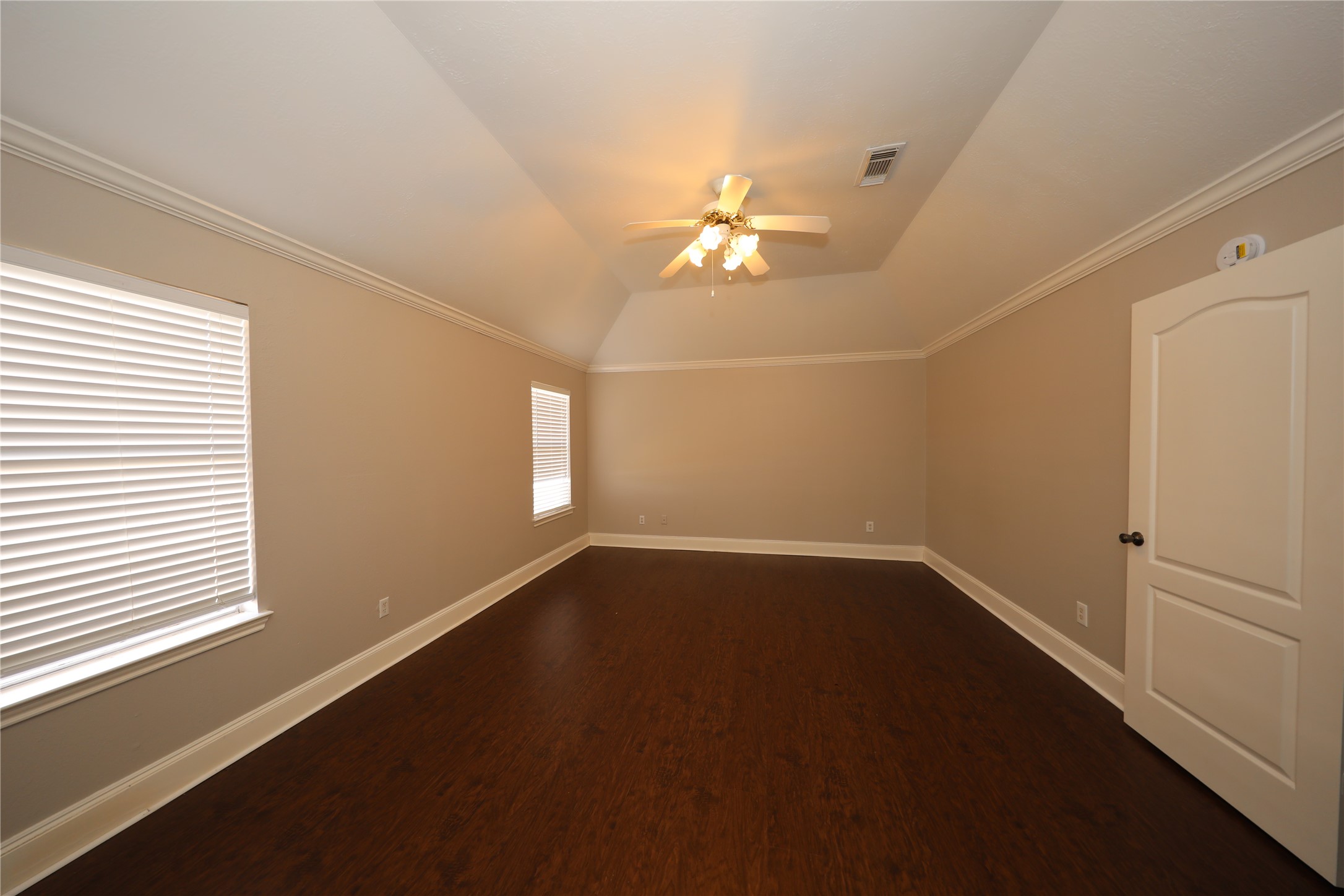 5539 Mountain Forest Drive Property Photo 22