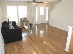 504 Rolling Oak Drive Property Photo 10