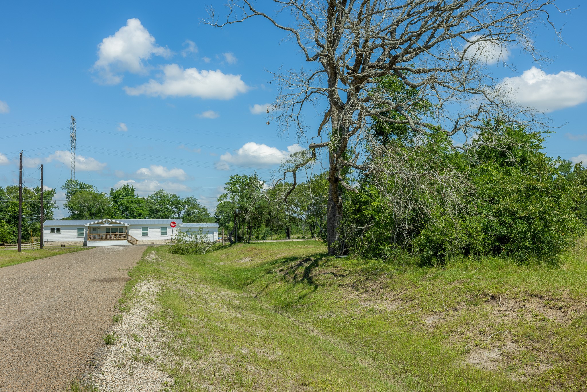 6676 Atakapan Trail Property Photo 4