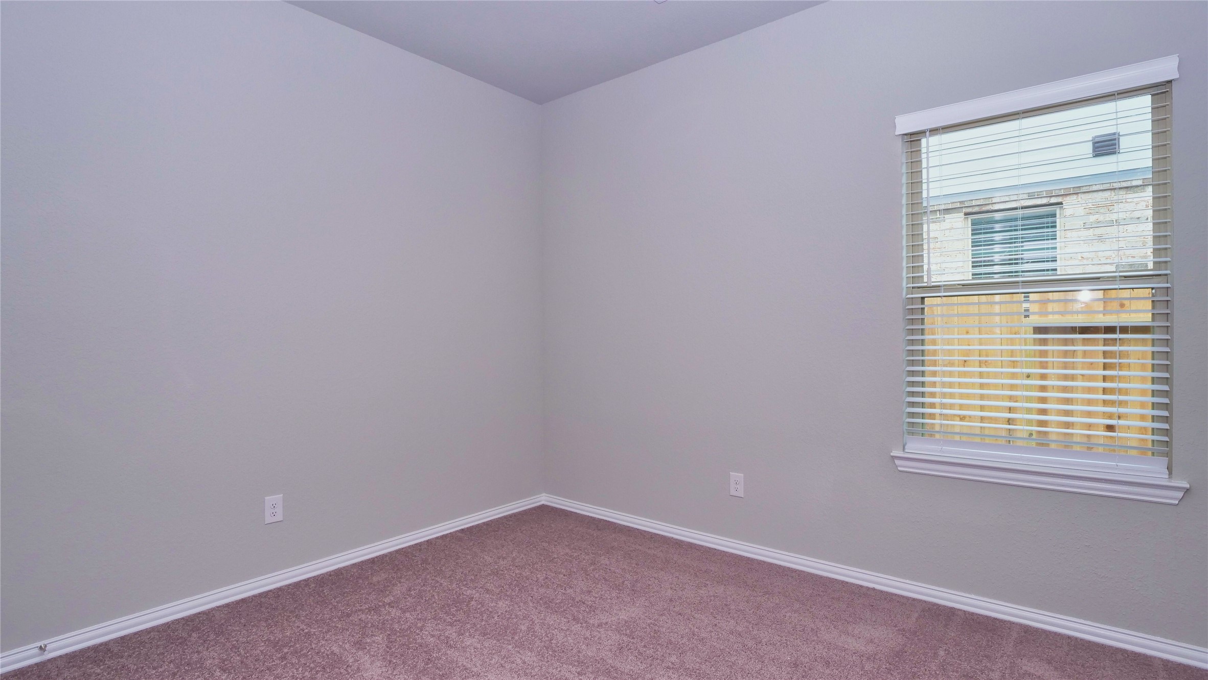 31335 Spotted Saddle Hollow Property Photo 10