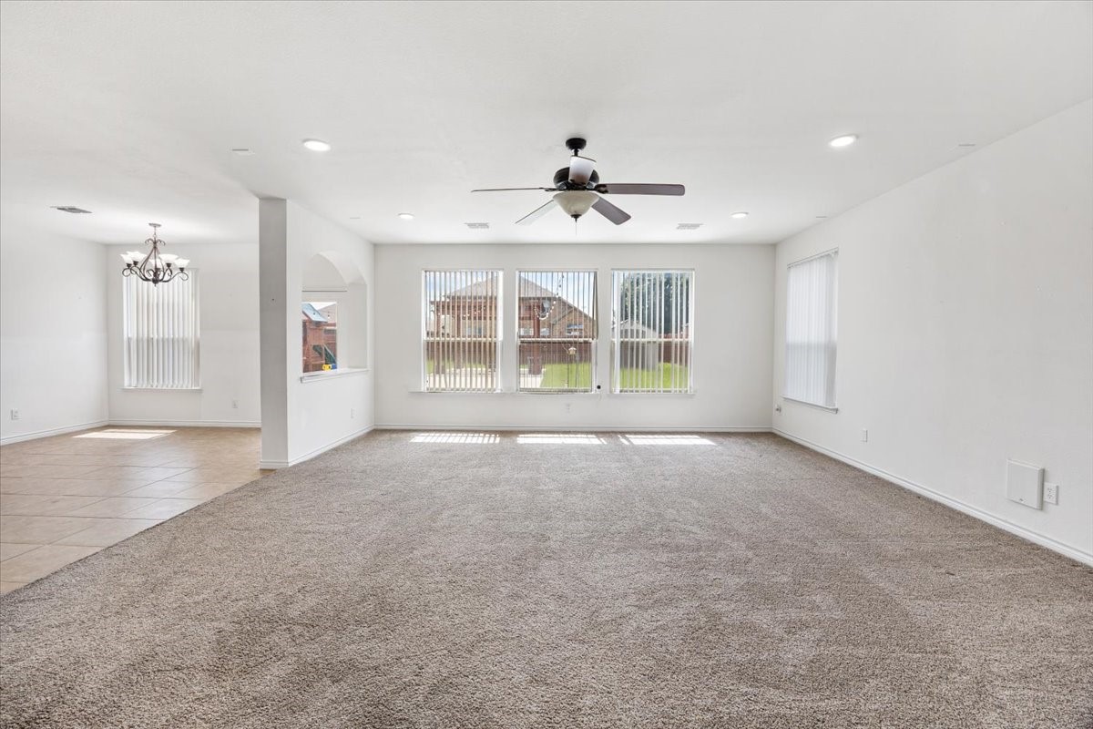 7704 Labrador Drive Property Photo 8