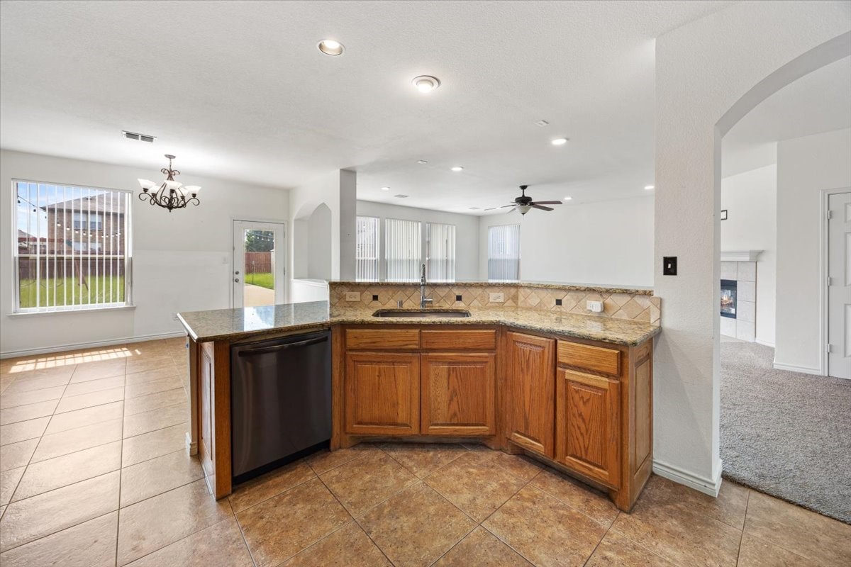 7704 Labrador Drive Property Photo 35