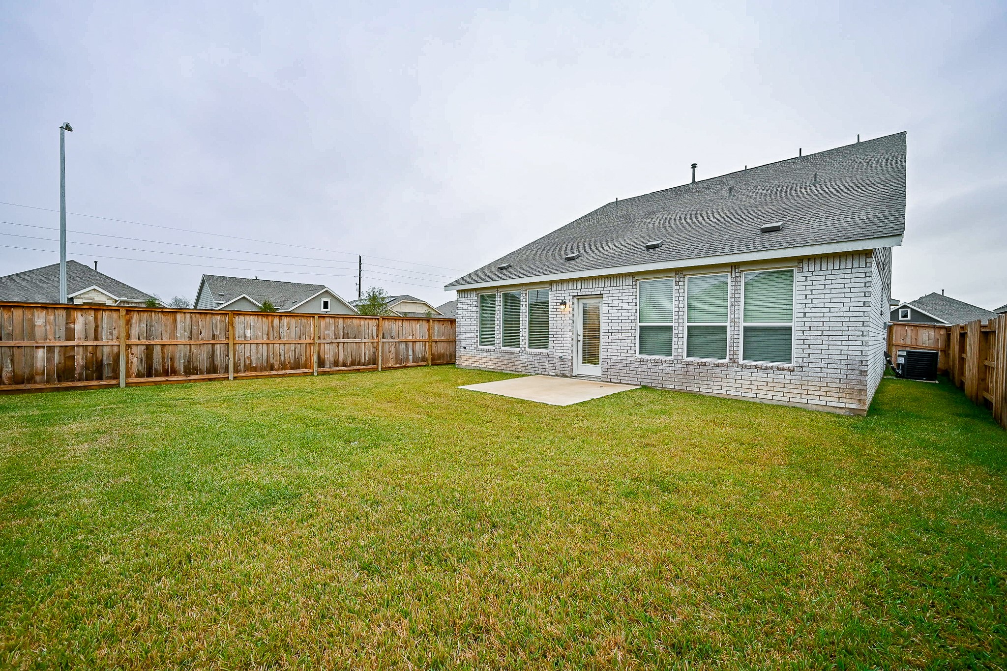 6427 Seafoam Lake Drive Property Photo 44