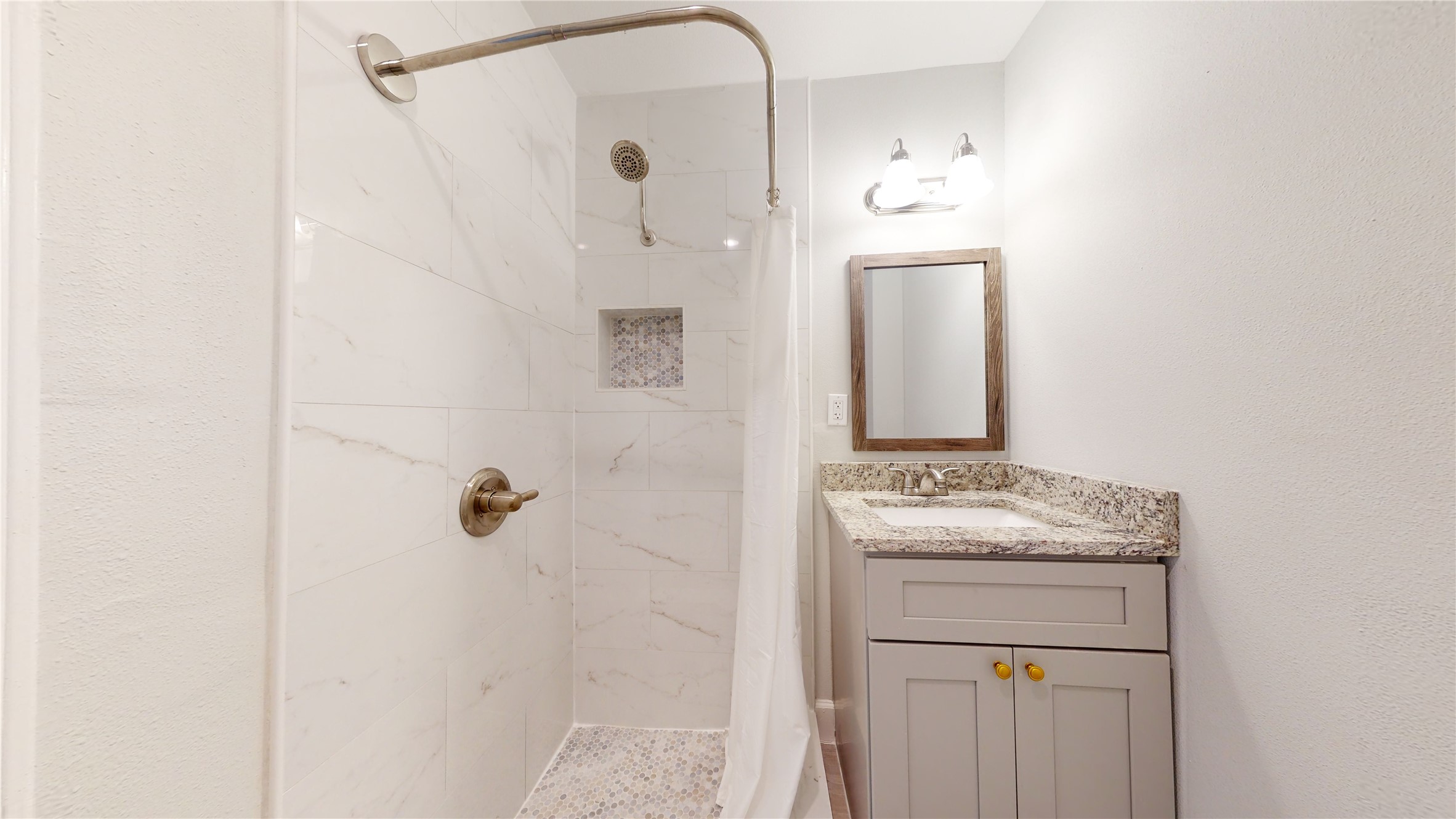 227 Kansas Street Property Photo 20