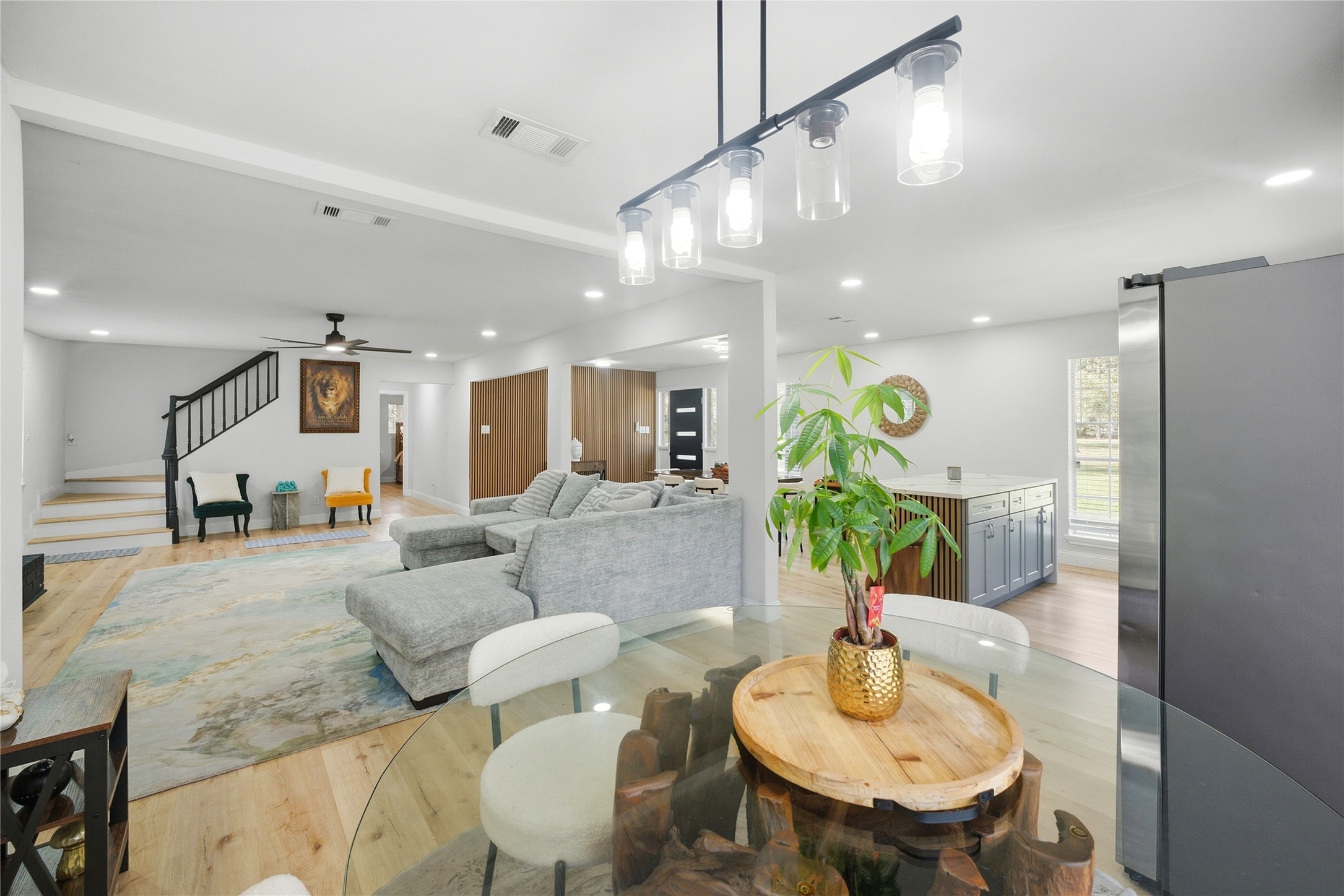 27228 Tepee Trail Property Photo 16
