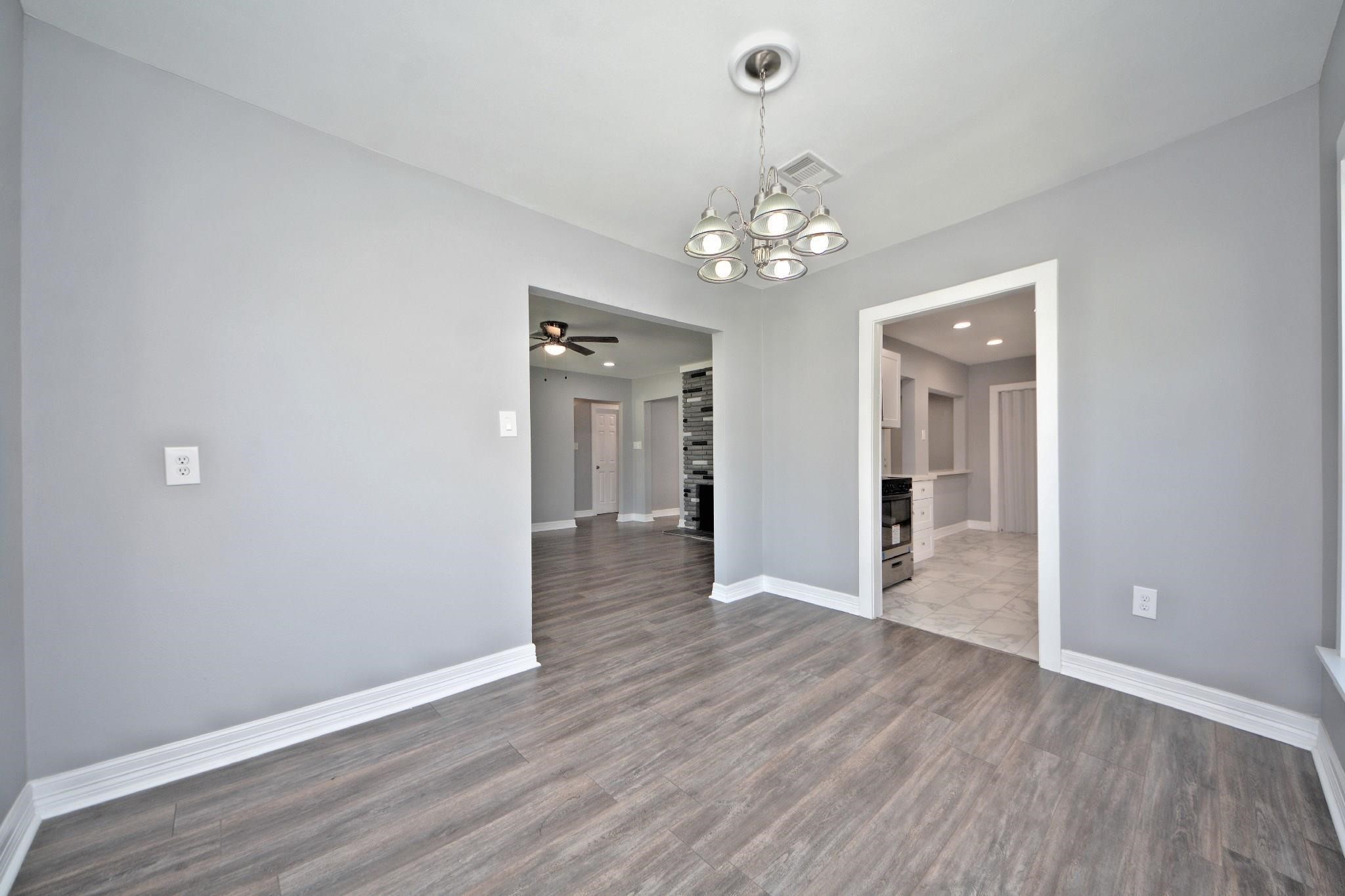 3834 Rosedale Street Property Photo 8
