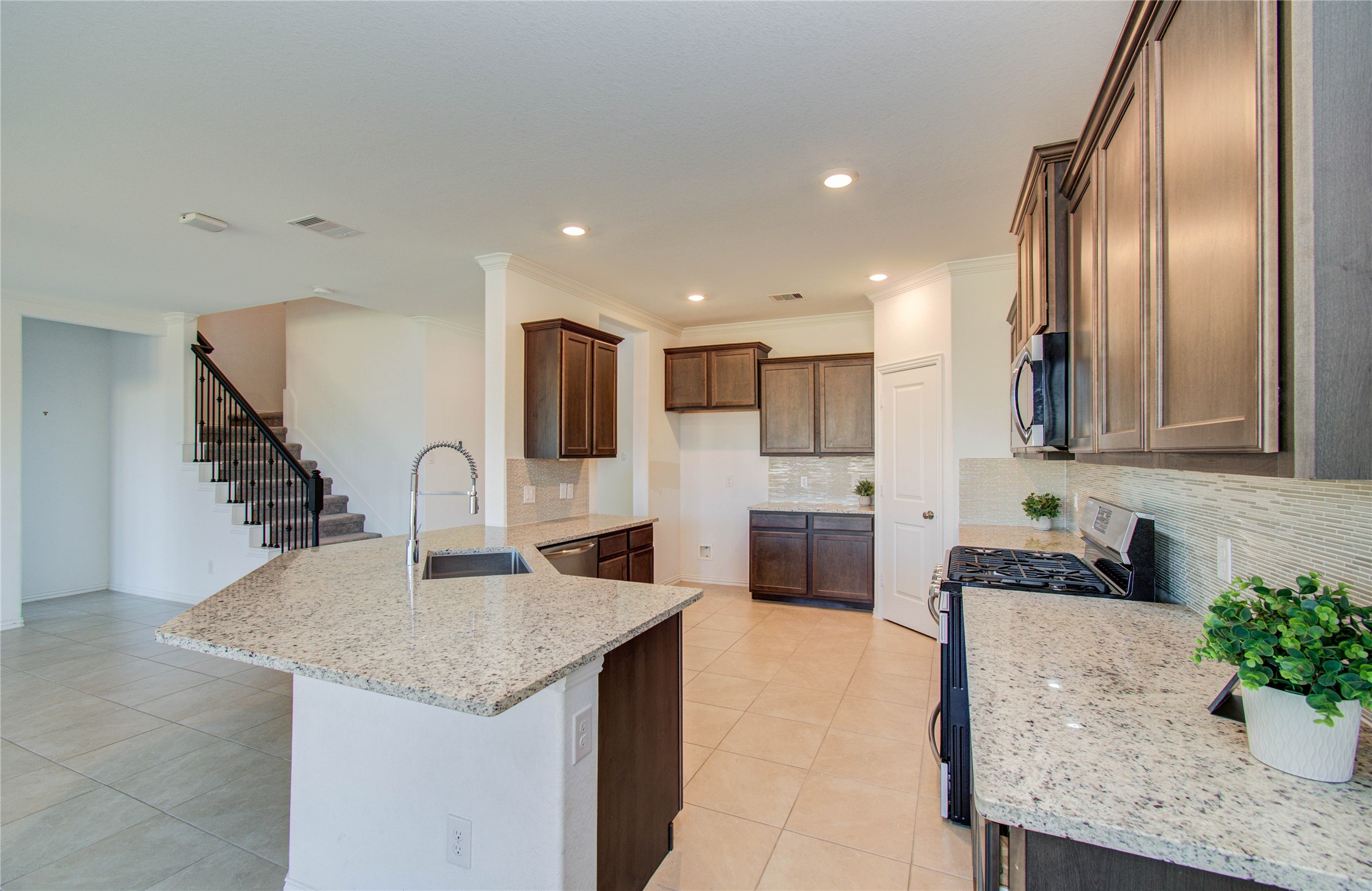 1706 Country Air Lane Property Photo 13