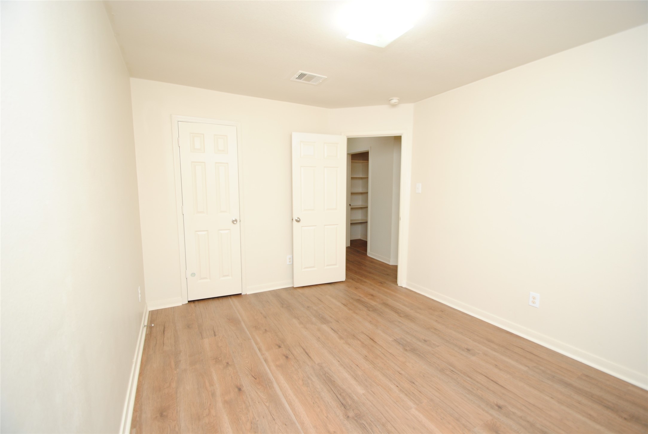6923 Waterlilly View Lane Property Photo 12