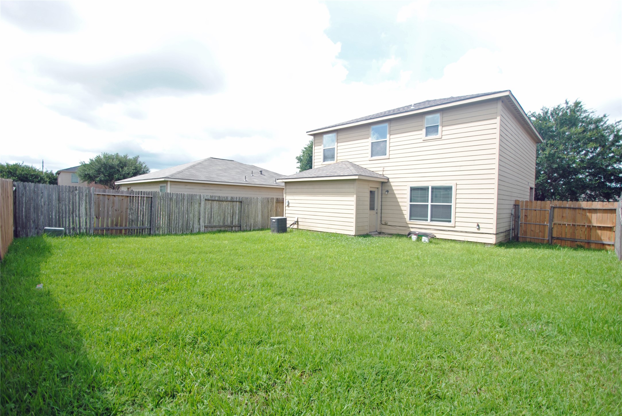 6923 Waterlilly View Lane Property Photo 15