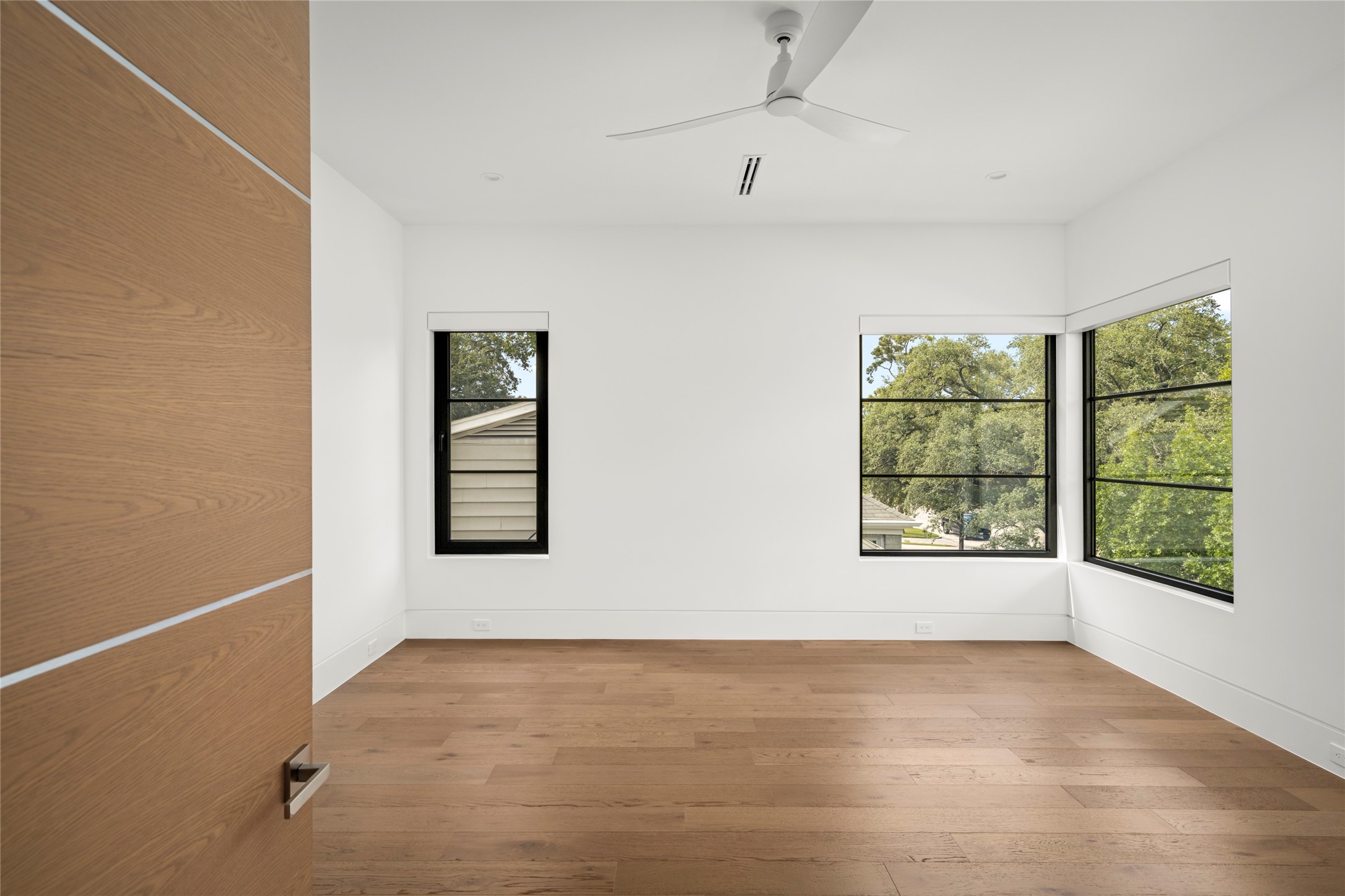 6403 Buffalo Speedway Property Photo 30