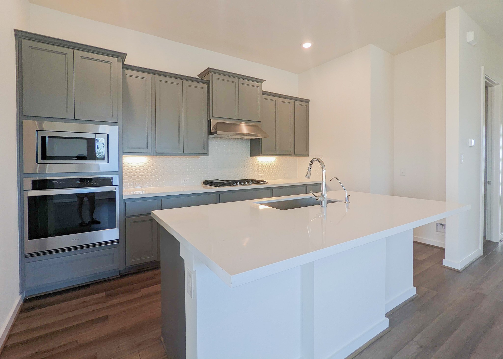 4345 Chapel Hill Street Property Photo 4
