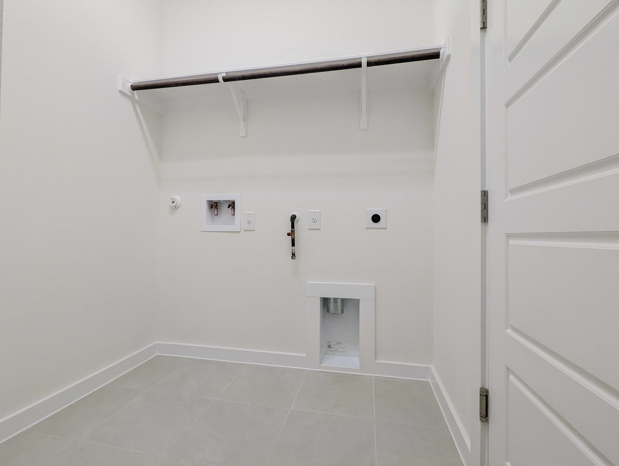 4345 Chapel Hill Street Property Photo 9