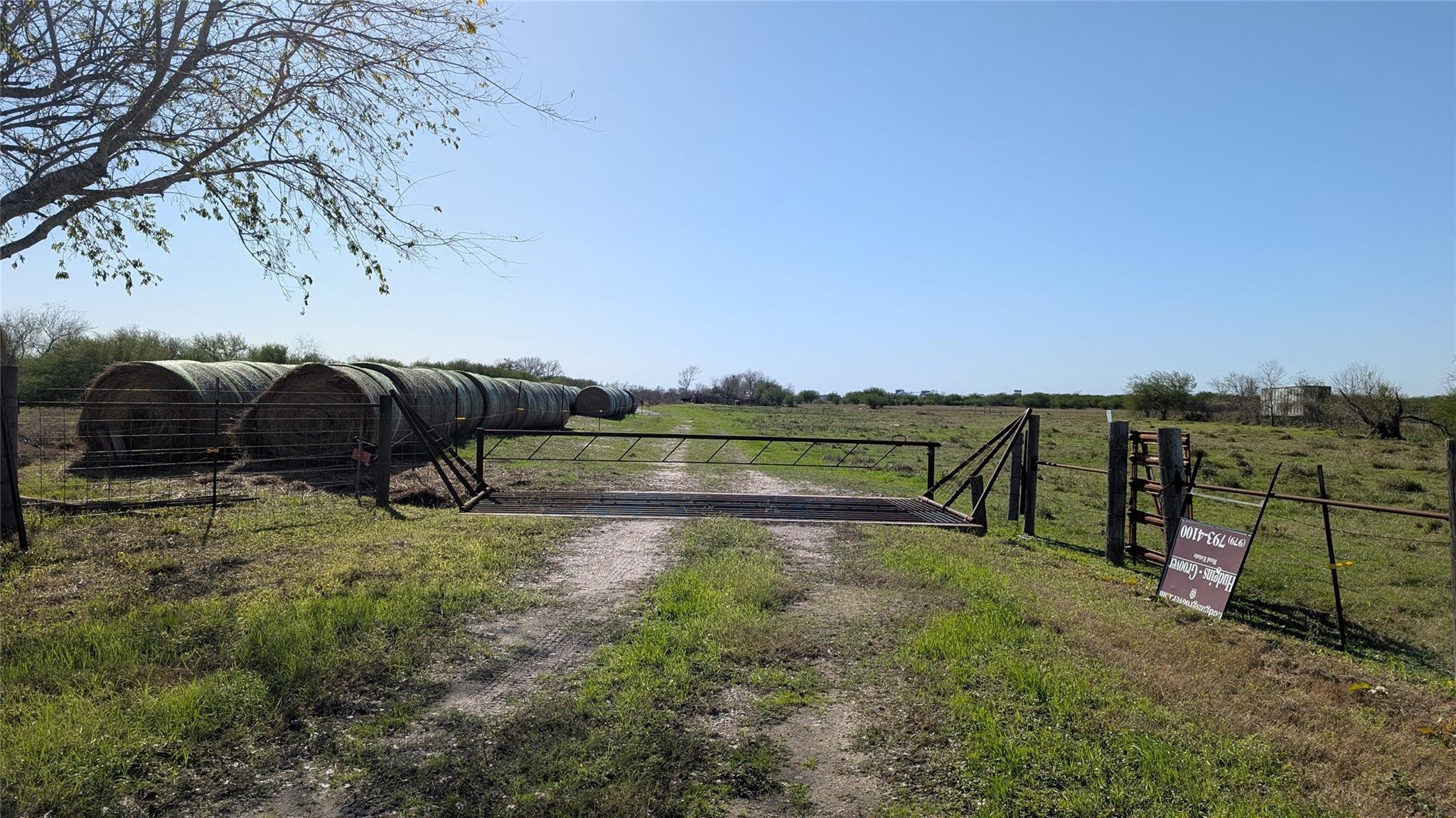 0000 S Meadow Lane, El Campo Tx 77437 Property Photo 1