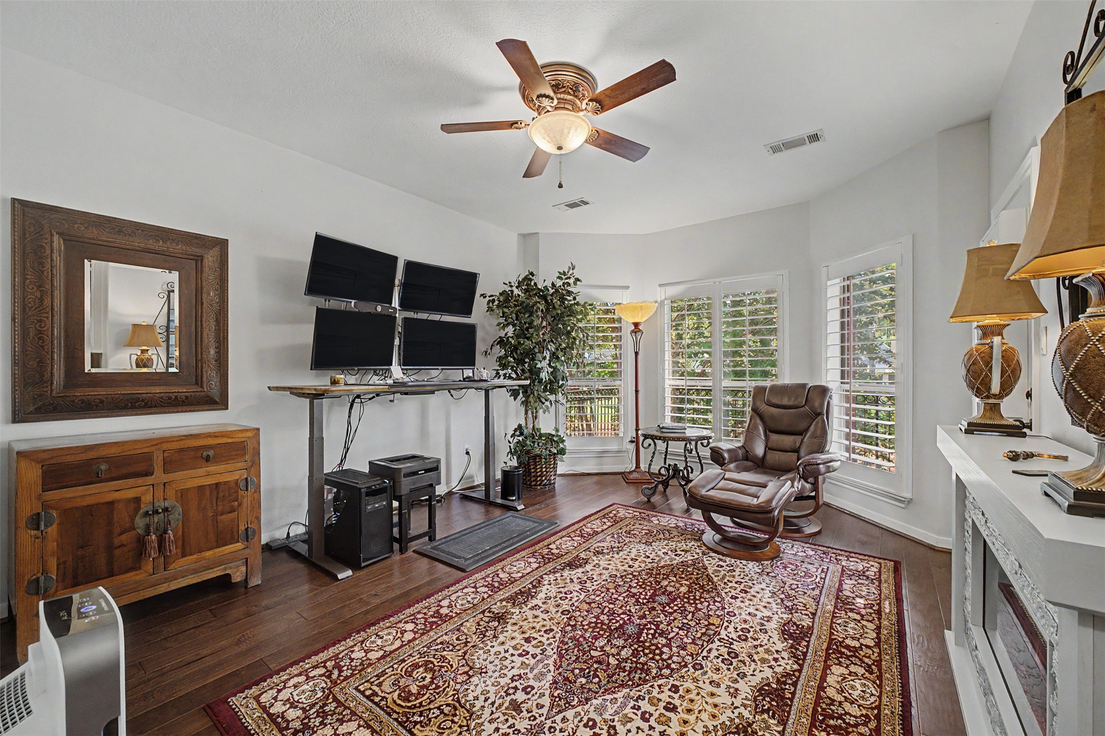1053 Bentwater Drive Property Photo 39