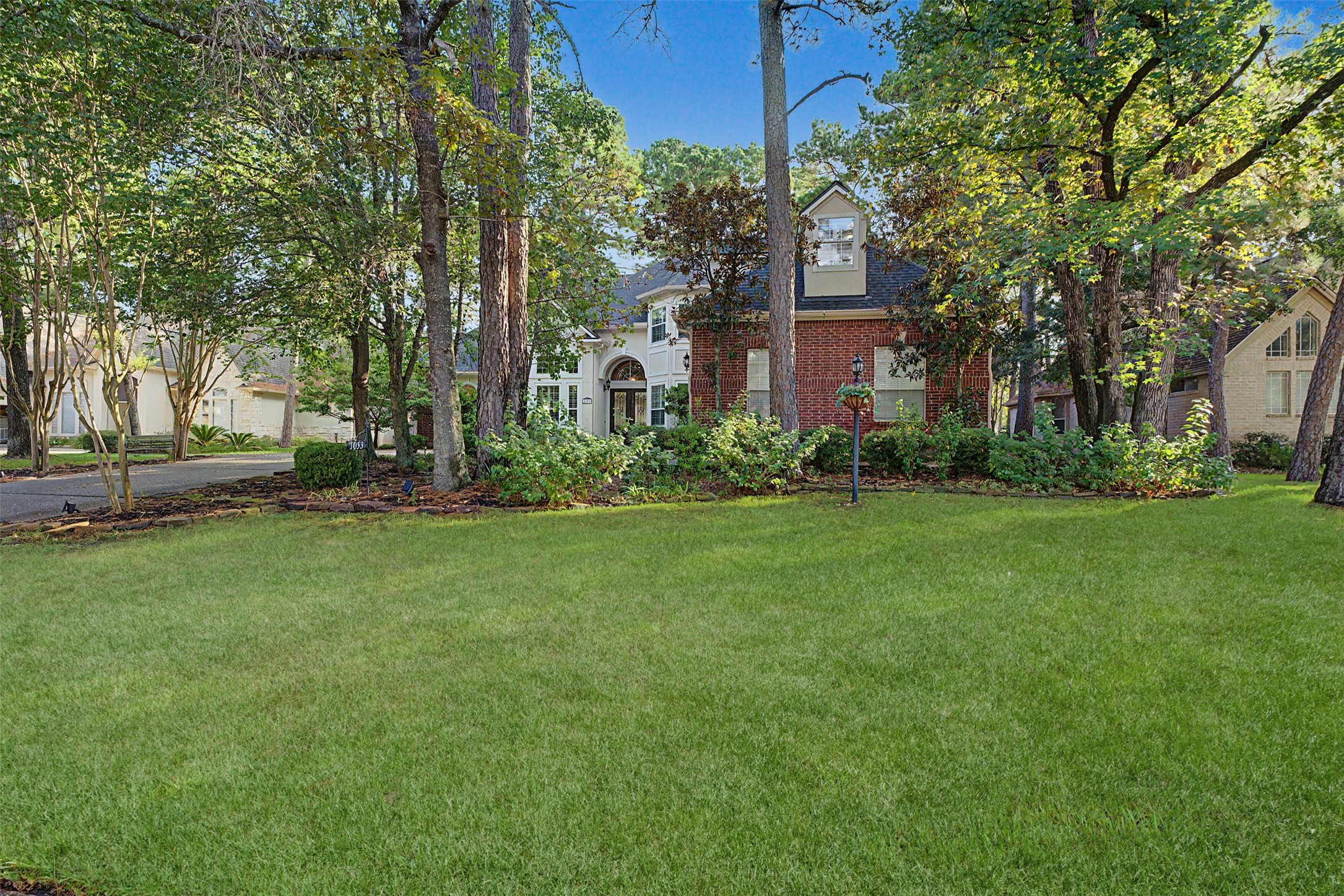 1053 Bentwater Drive Property Photo 48