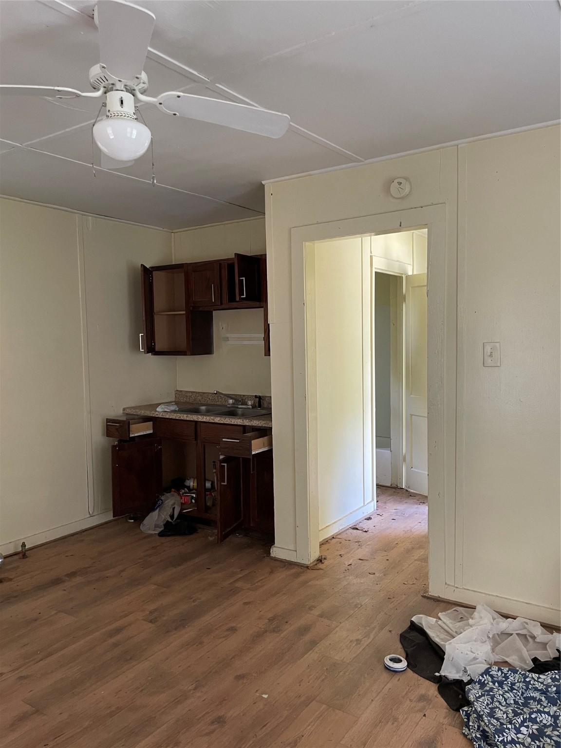 1501 W Reagan Street Property Photo 12