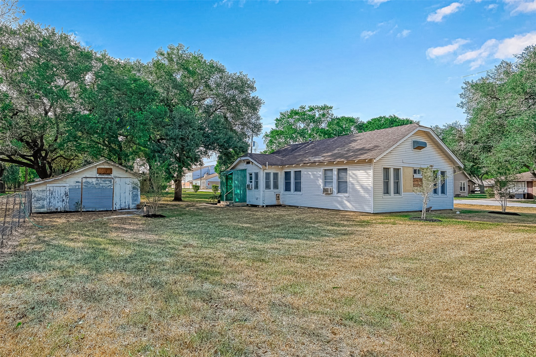 9314 Church Street Property Photo 28