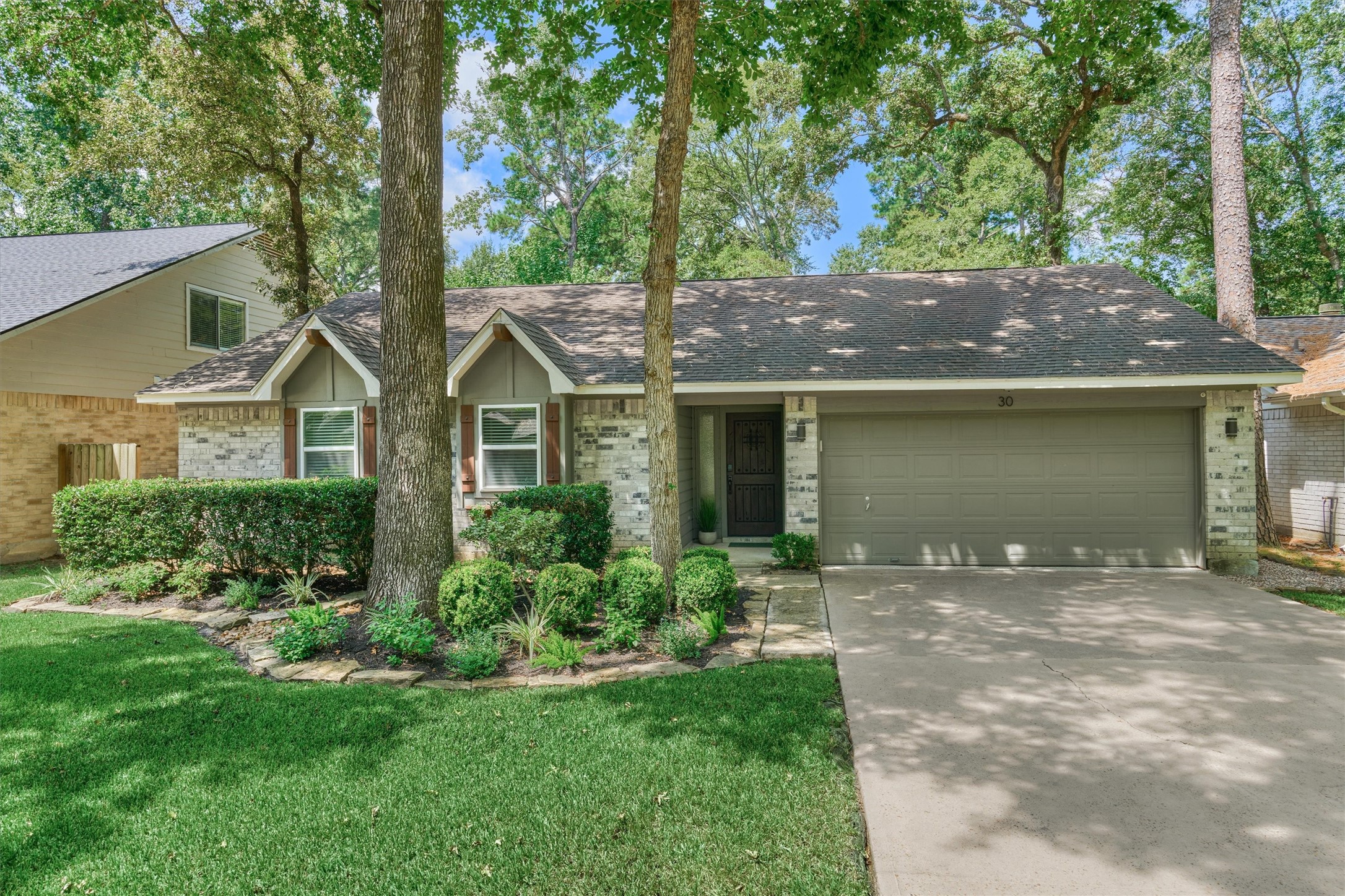 30 E Lance Leaf Road Property Photo 1