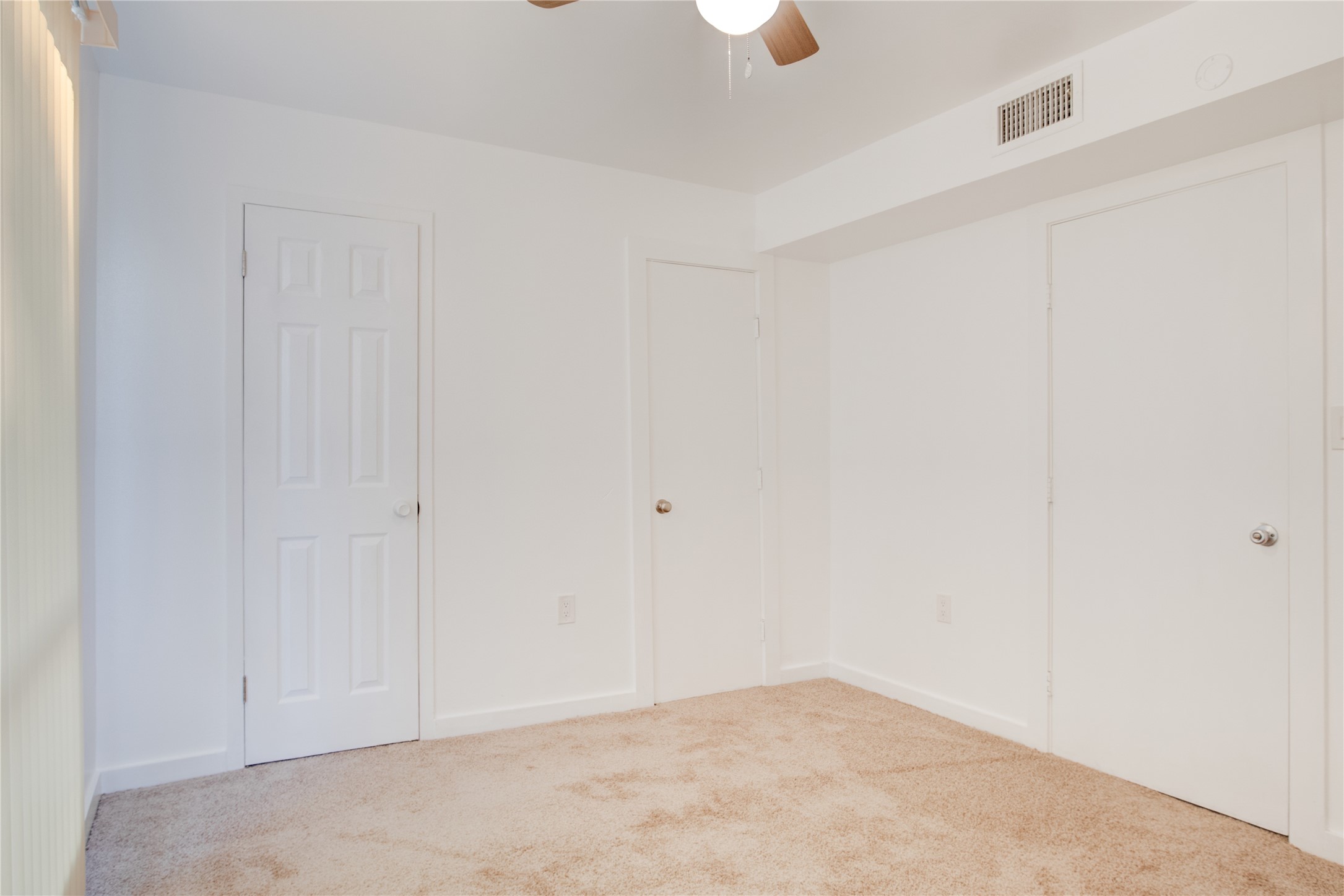 7823 Detroit Street 11 Property Photo 6