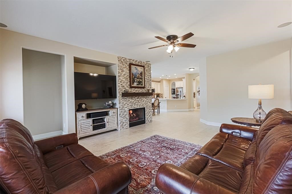 3034 Glenthorpe Lane Property Photo 16