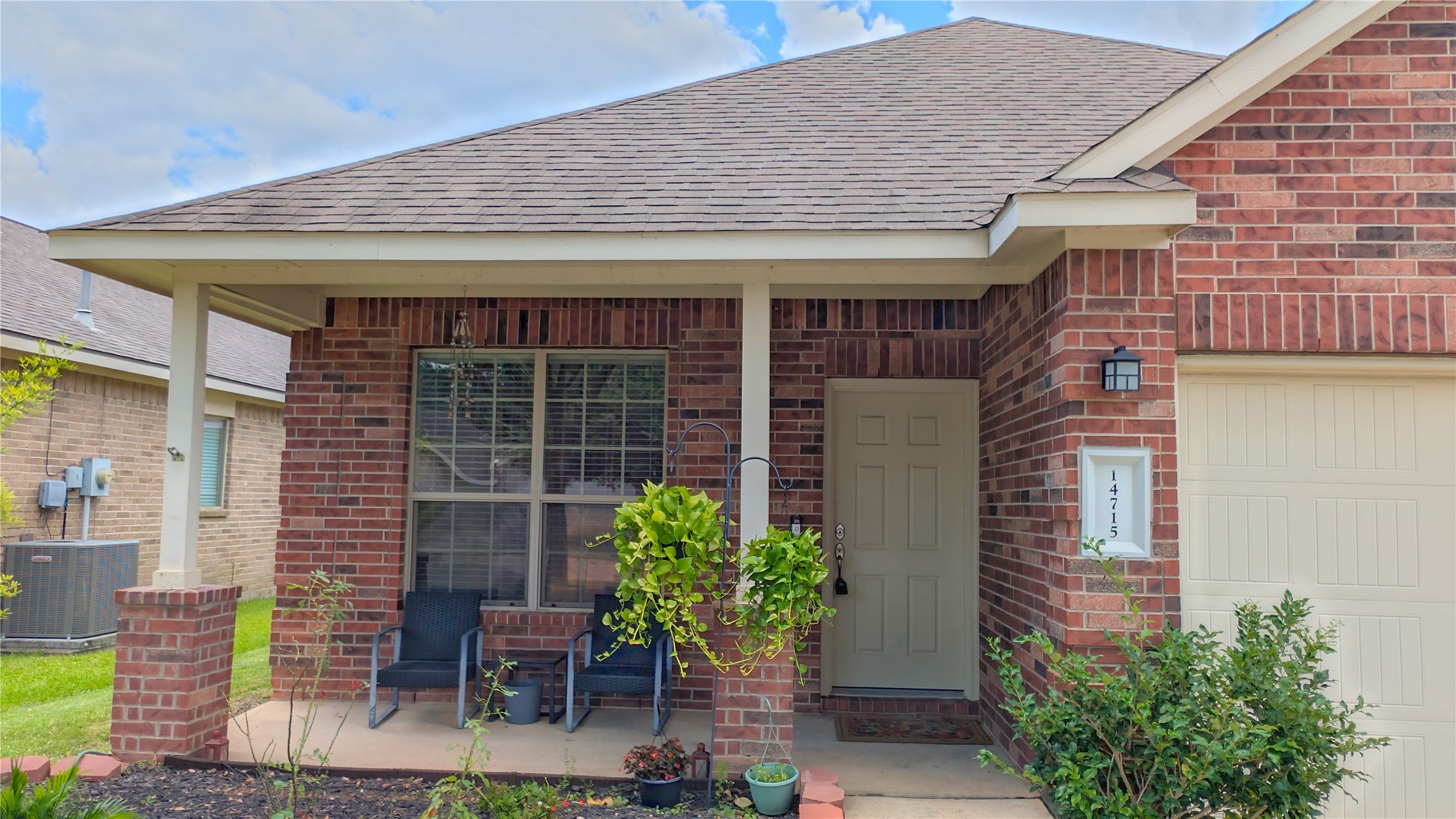 14715 Palladio Drive Property Photo 4