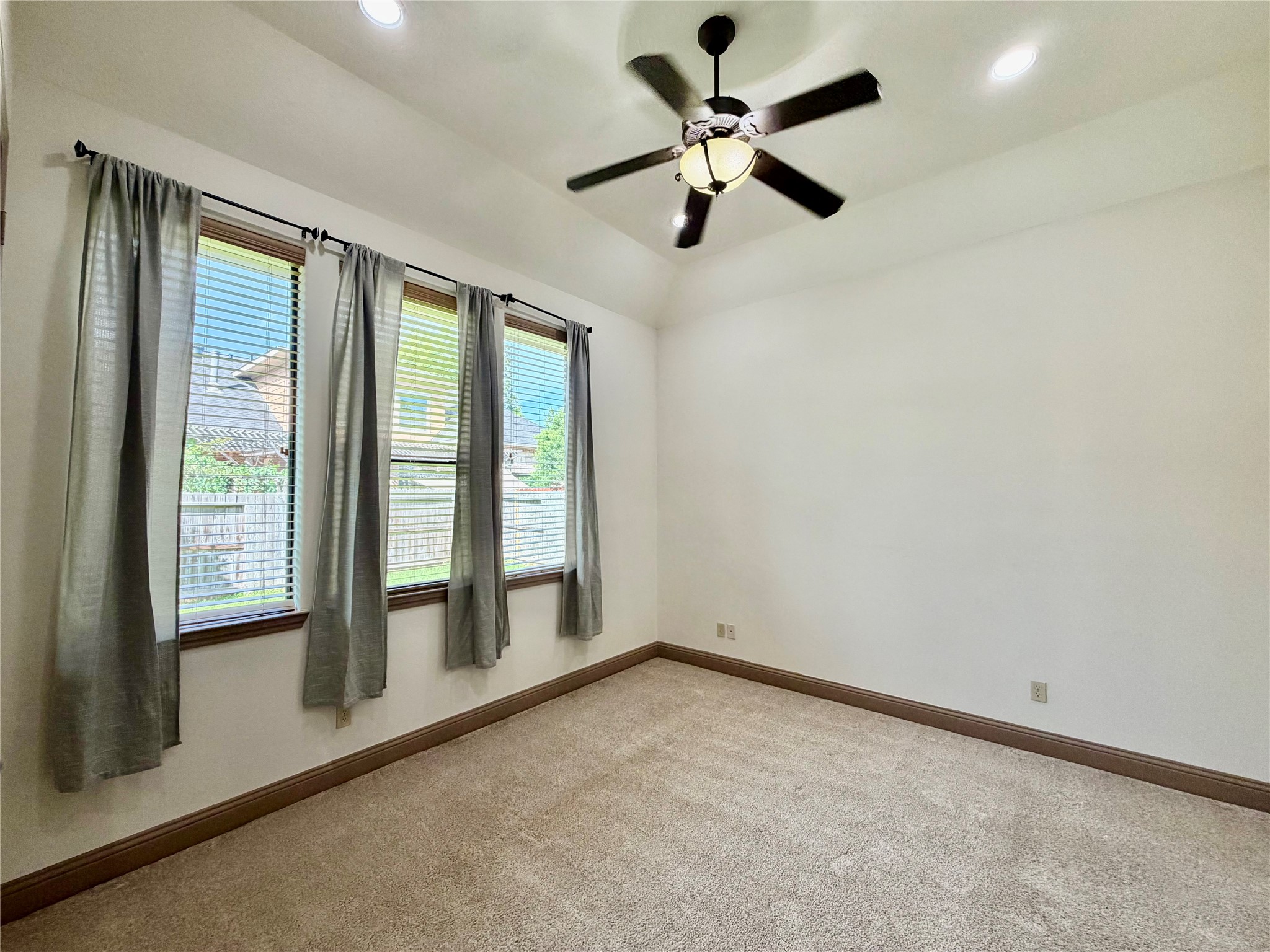 6223 Duke Trail Lane Property Photo 21