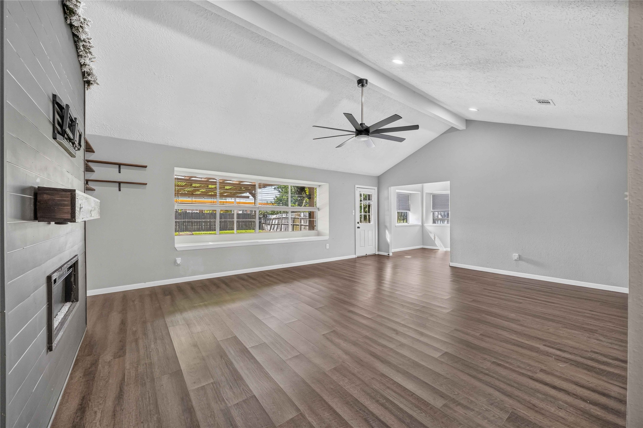 5427 Timpani Drive Property Photo 4