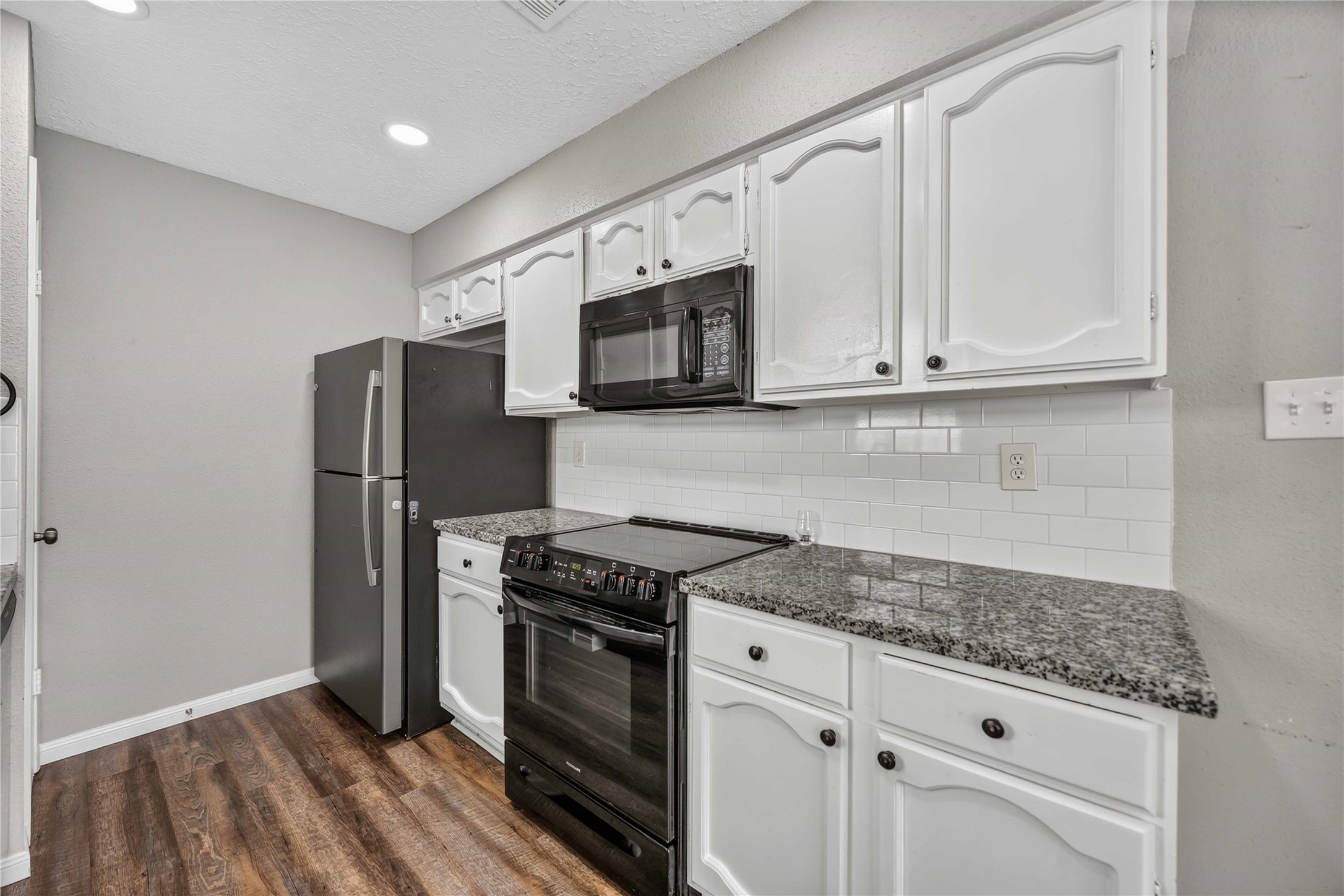 5427 Timpani Drive Property Photo 10