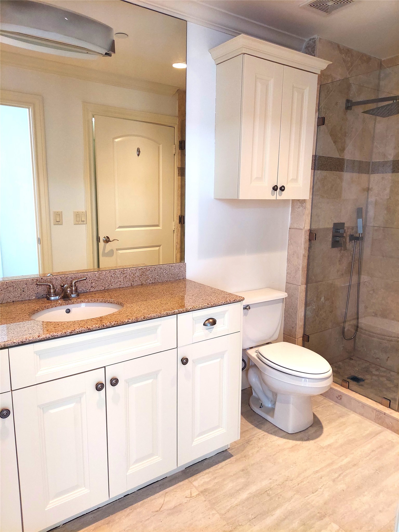 1419 Montrose Boulevard 601 Property Photo 6