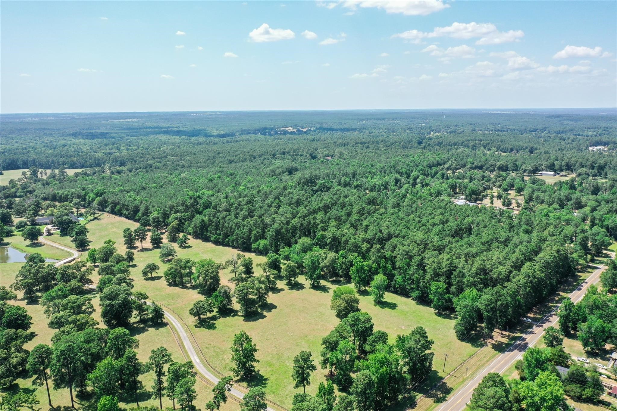 4525 N Fm 1486 Road Property Photo 4