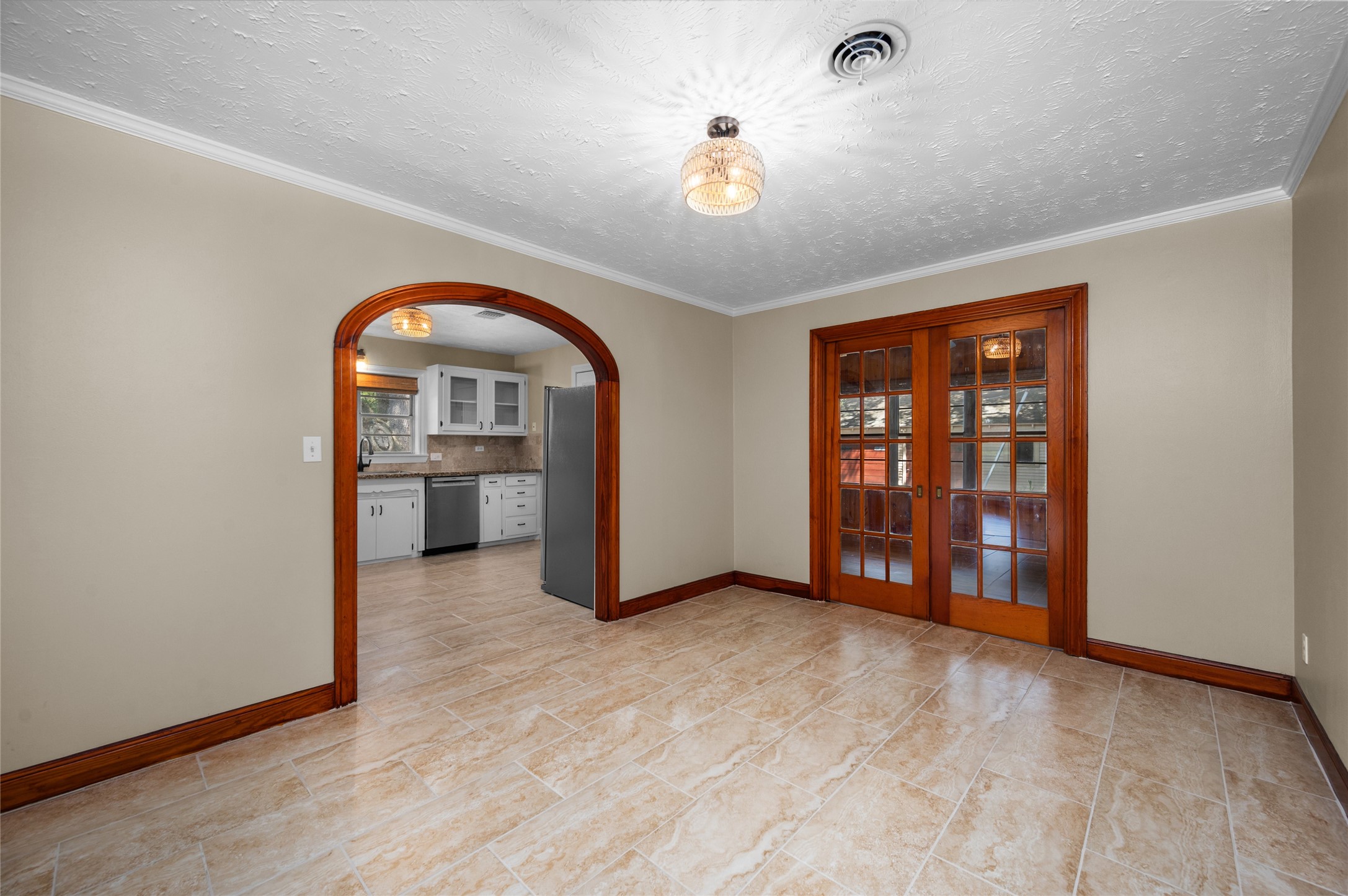 940 Hardeman Street Property Photo 8