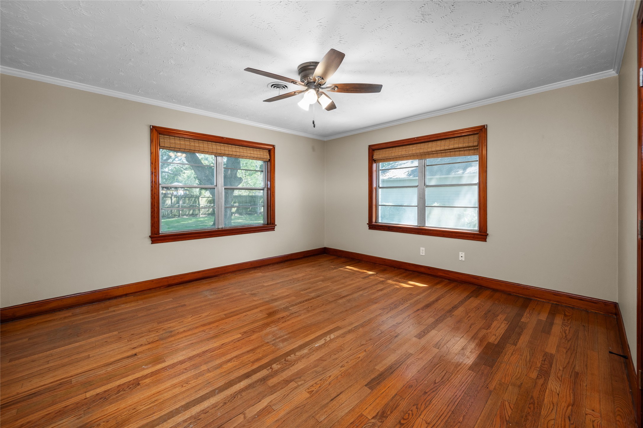 940 Hardeman Street Property Photo 15
