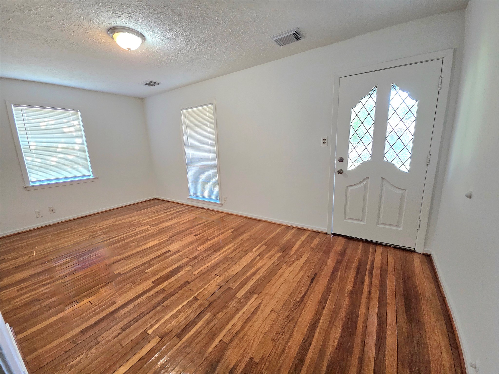 8610 Greiner Drive Property Photo 4