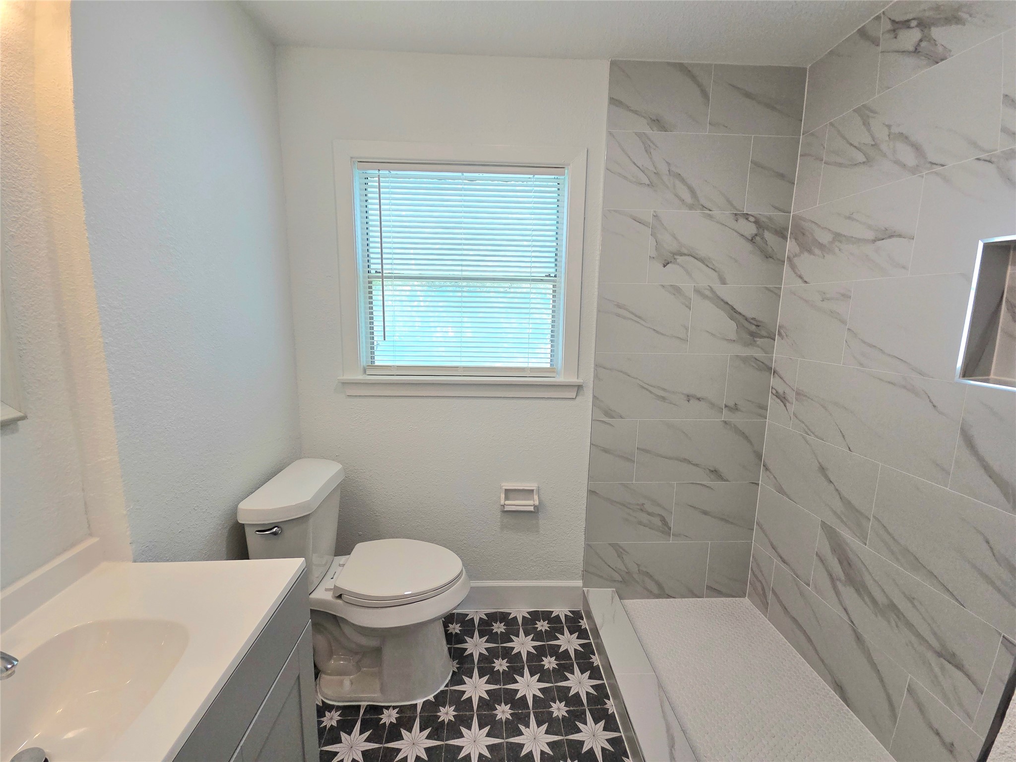 8610 Greiner Drive Property Photo 11