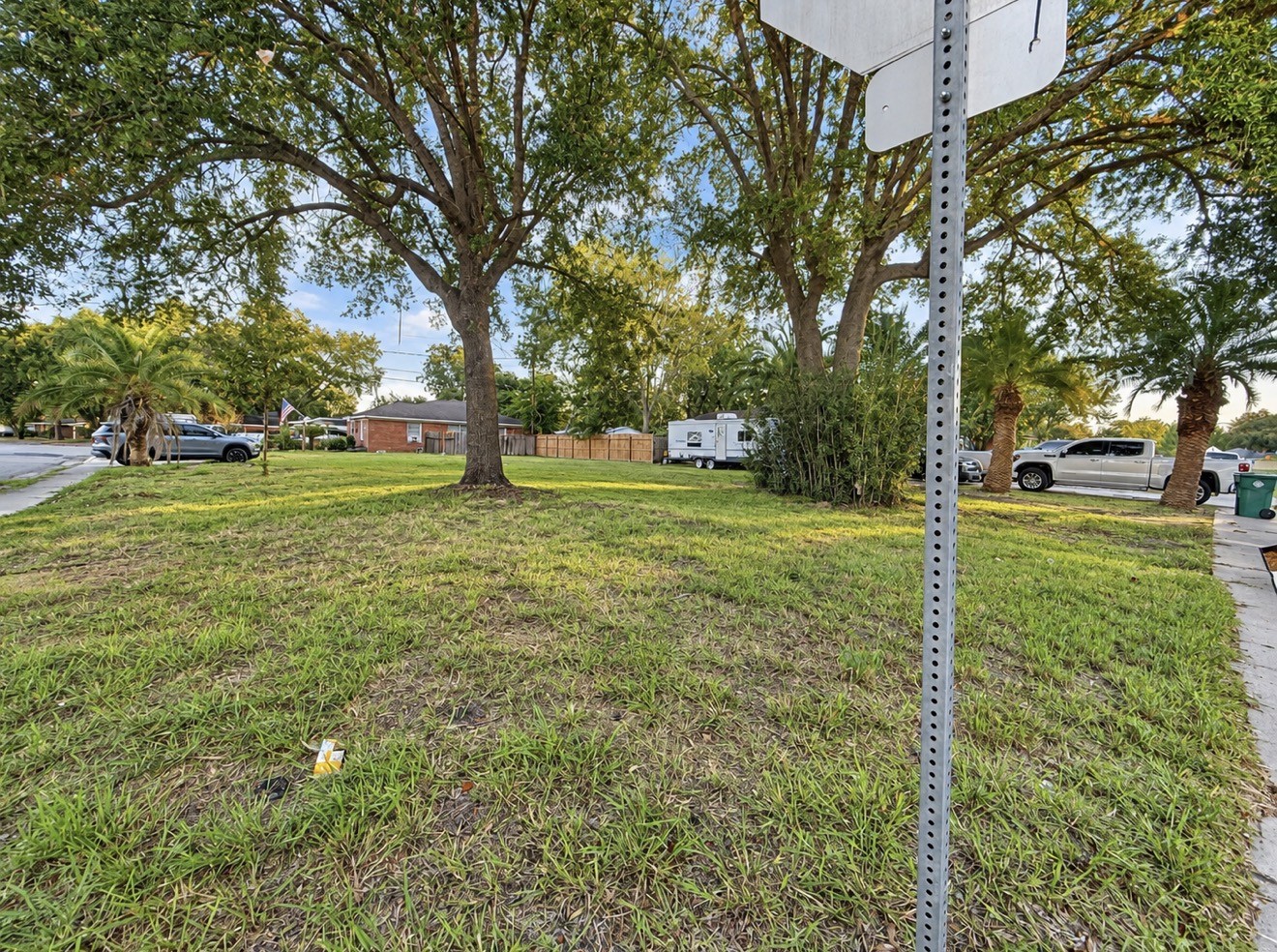 606 West Avenue Property Photo 5