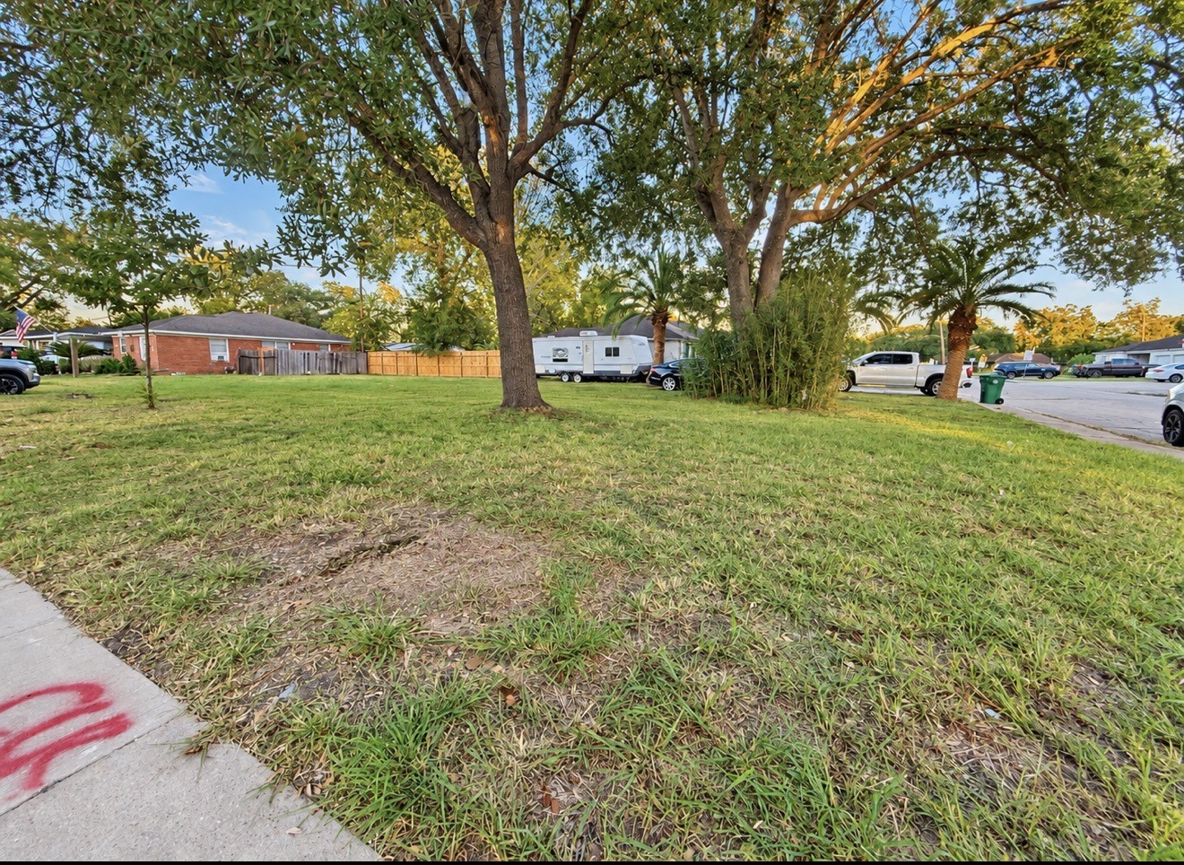 606 West Avenue Property Photo 7