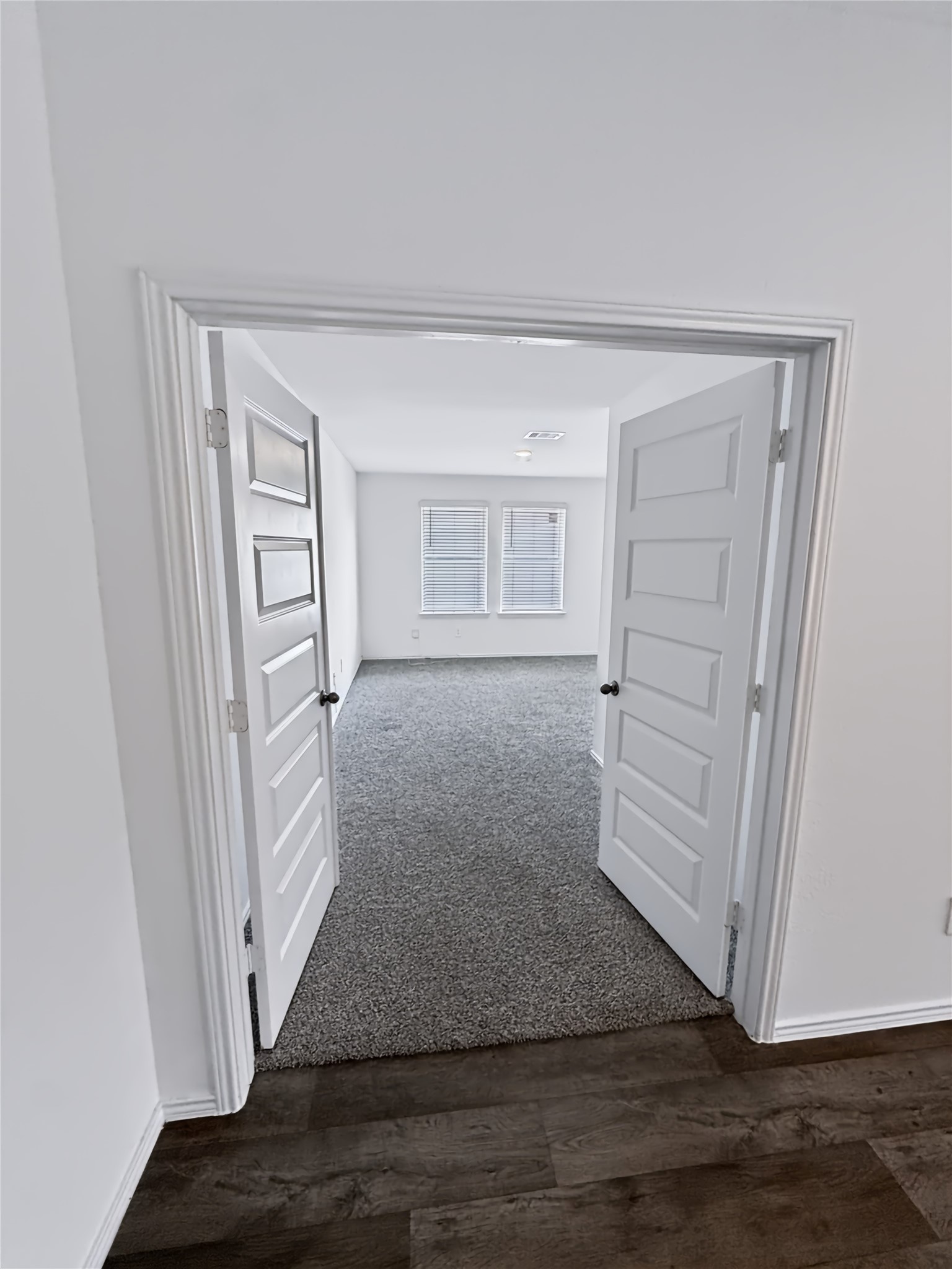 7406 Elm Landing Lane Property Photo 11