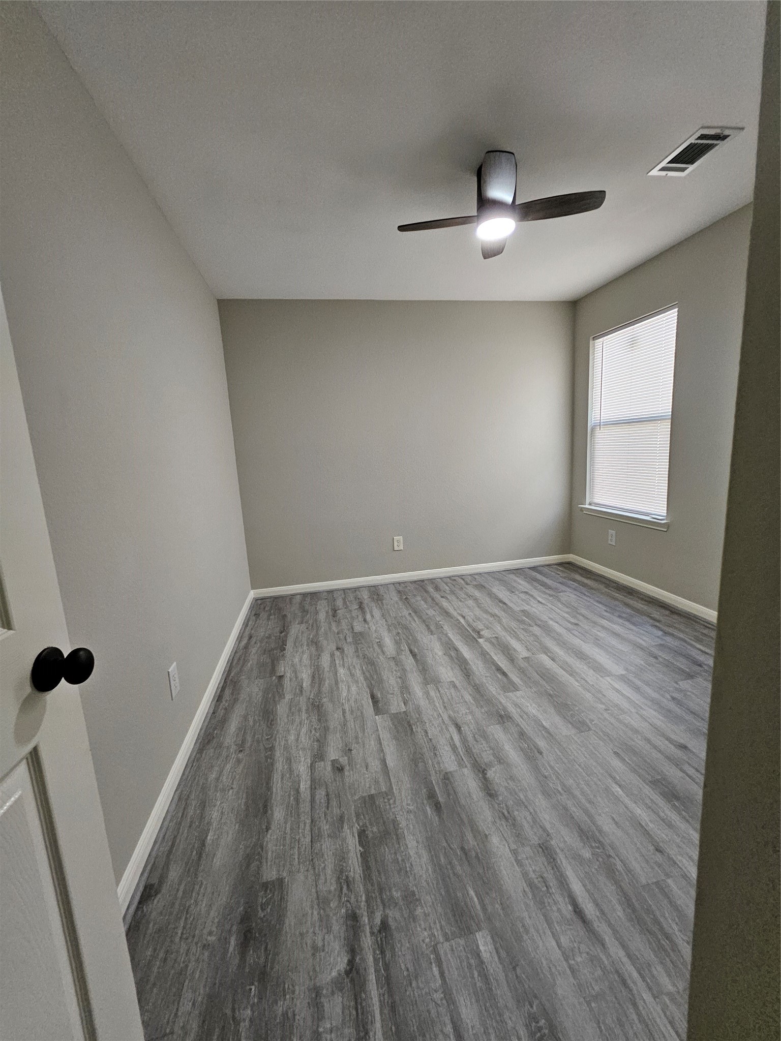 1130 Concord Place Property Photo 20