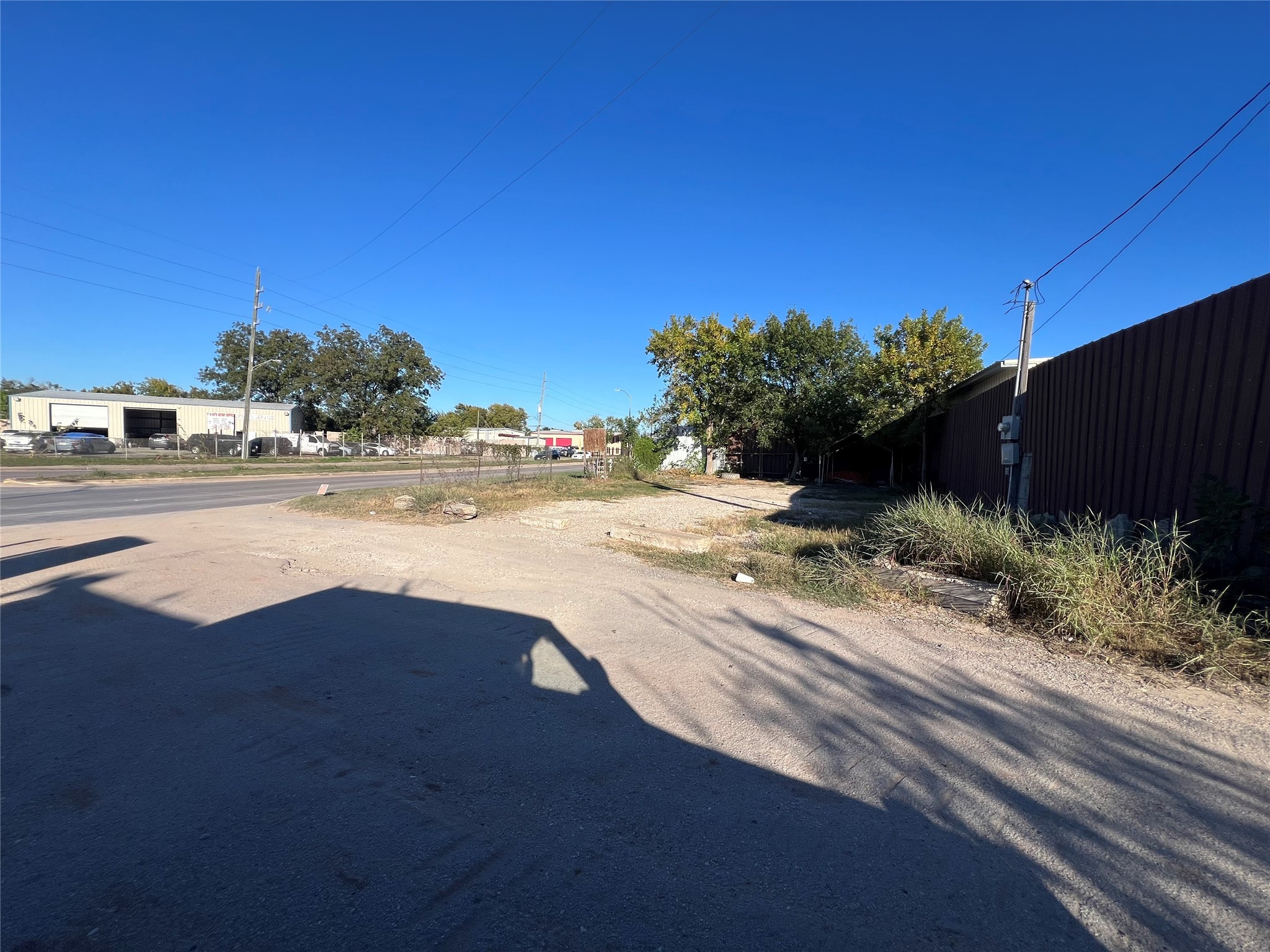 16337 W Bellfort Property Photo 6